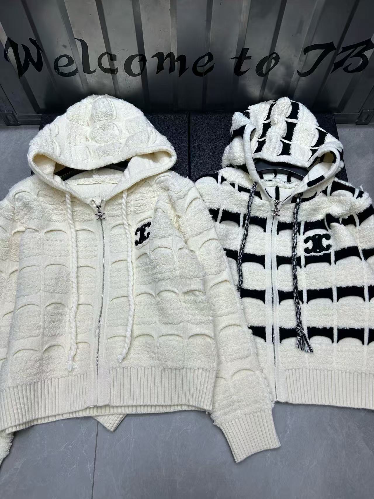 CEL1NE 凱旋門ストライプ フード付きカーディガン【50％割引+送料無料】