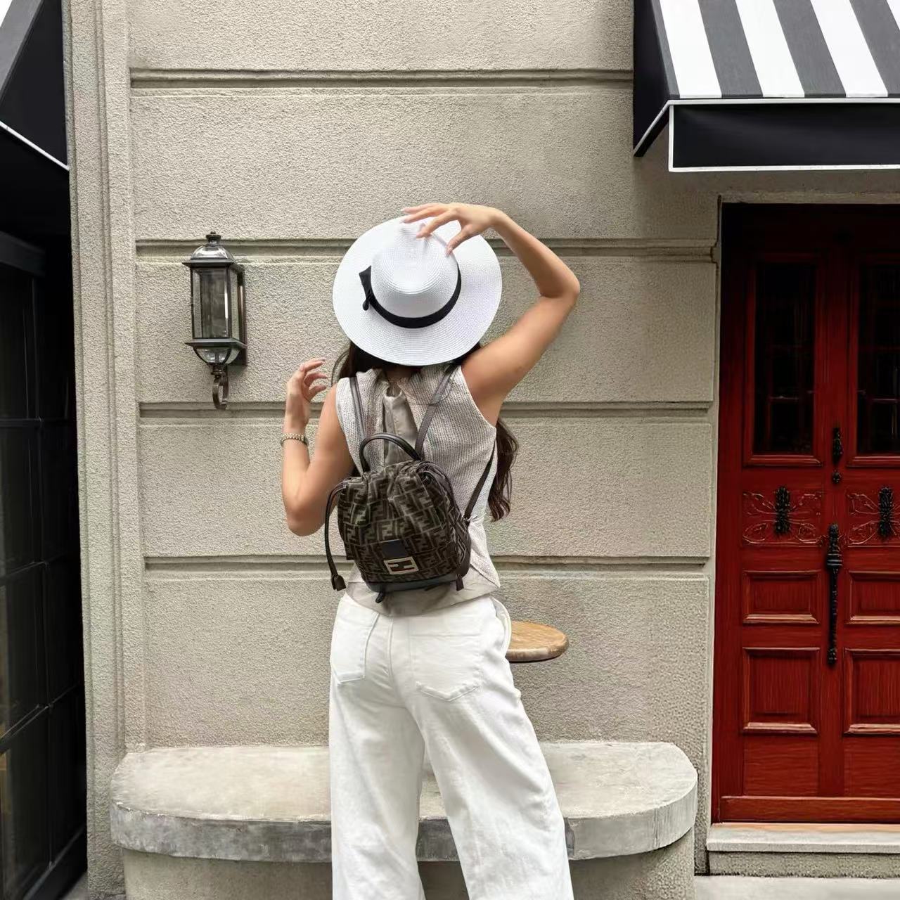 FEND1FFモノグラムバックパック【50％割引+送料無料】