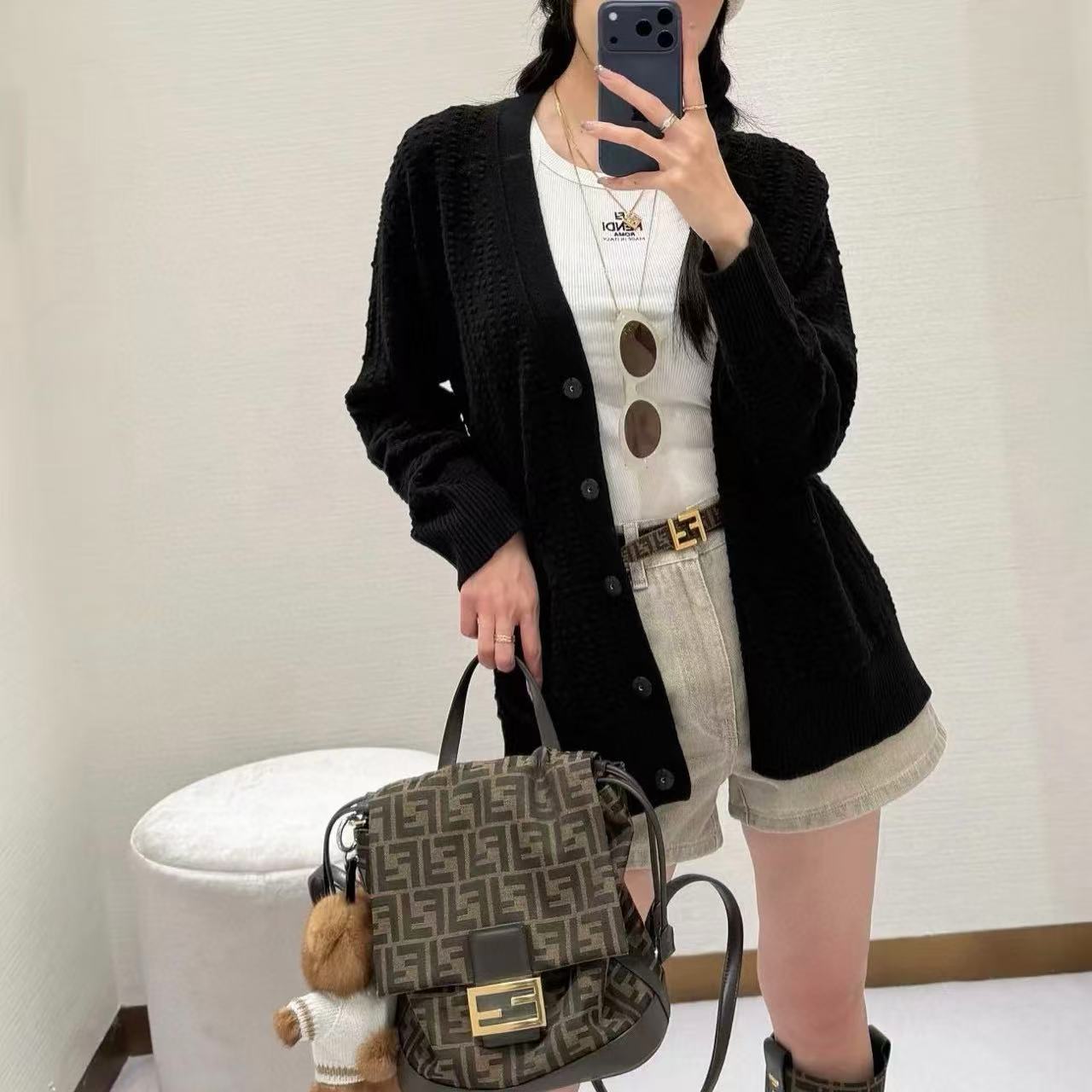 FEND1FFモノグラムバックパック【50％割引+送料無料】