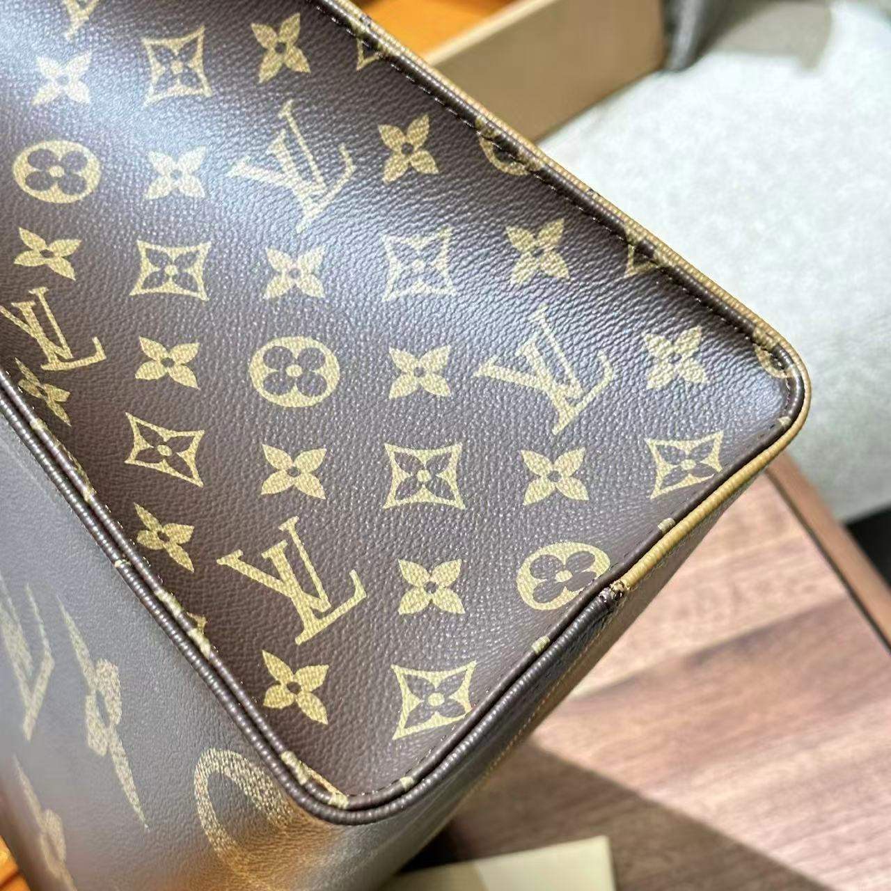 LV 両面カラーブロック ショッピングバッグ【50％割引+送料無料】