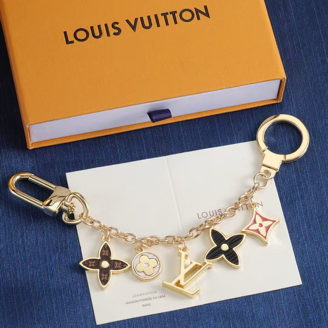 LV四つ葉のクローバーキーチェーン【50％割引+送料無料】