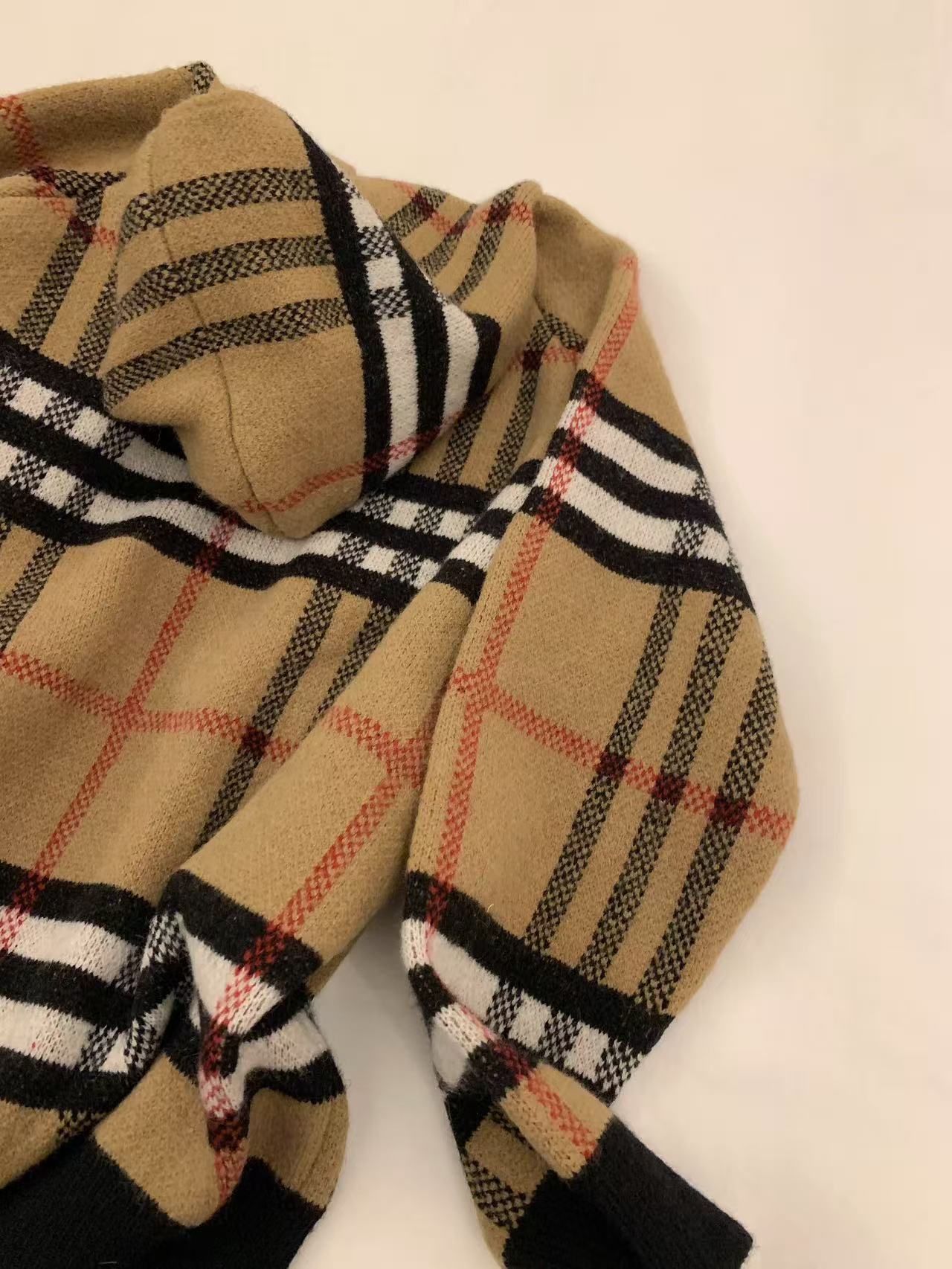 BUR8ERRY フード付きチェック柄ウールカーディガン【50％割引+送料無料】