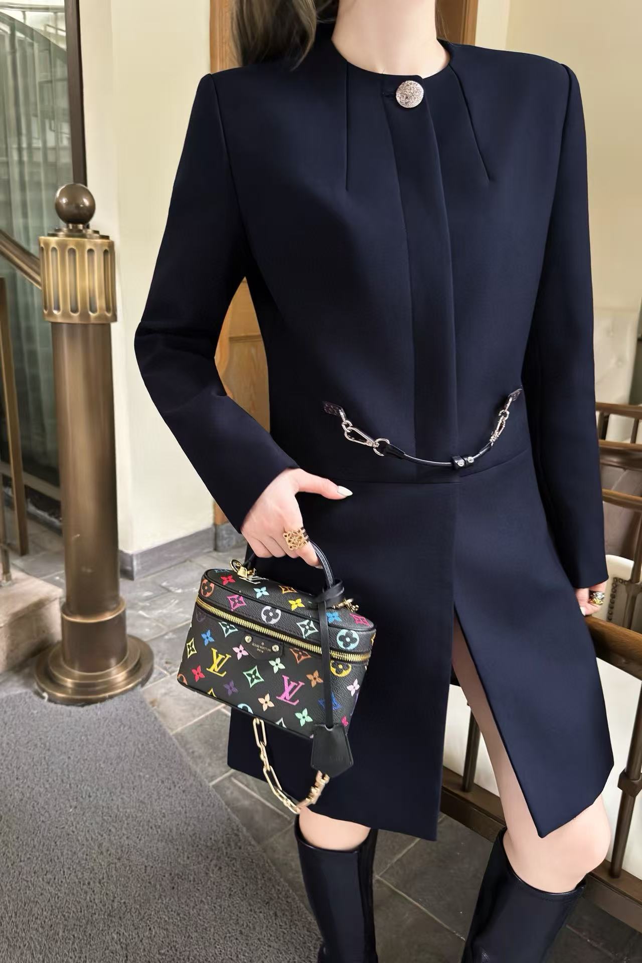 LVラウンドネックシンプルロングコート【50％割引+送料無料】