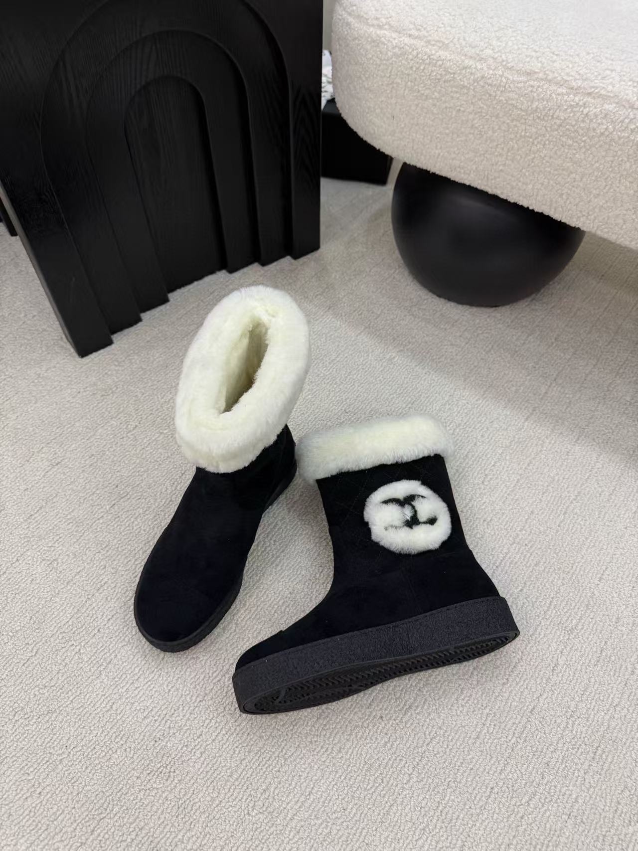 CHANE1 高品質ラムウール ダブルC アンクルブーツ【50％割引+送料無料】