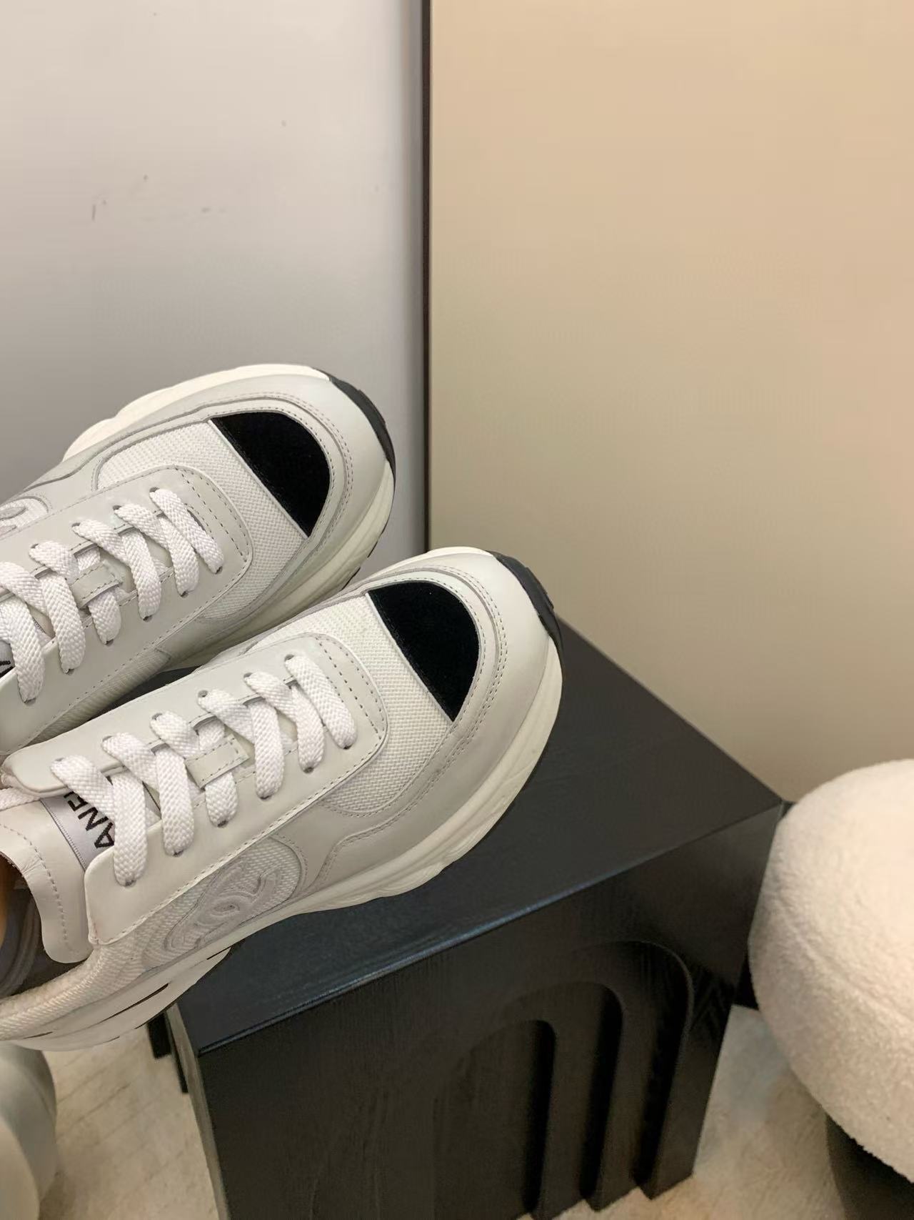 CHANE1 高品質ダブルCカジュアルシューズ【50％割引+送料無料】