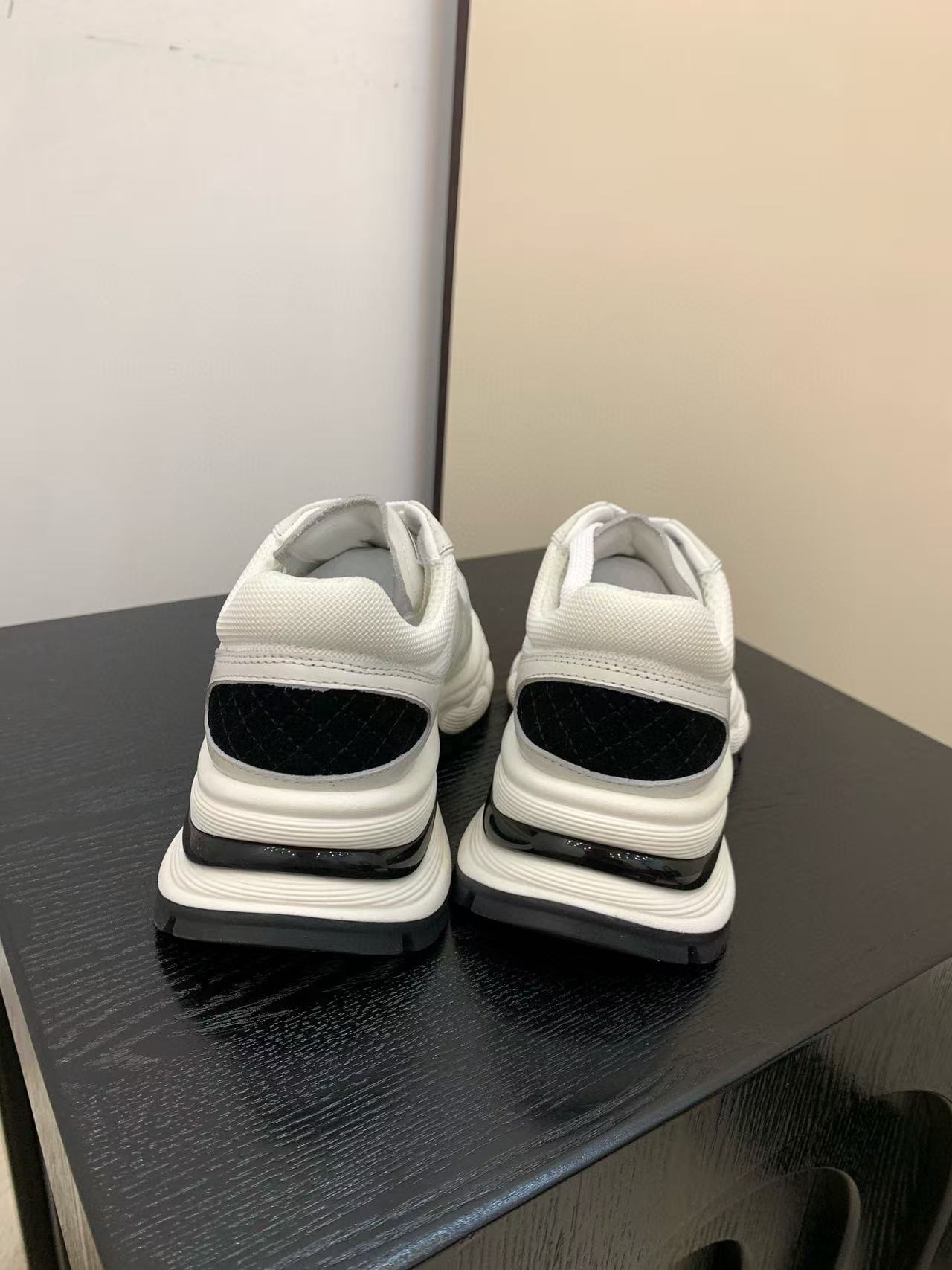 CHANE1 高品質ダブルCカジュアルシューズ【50％割引+送料無料】