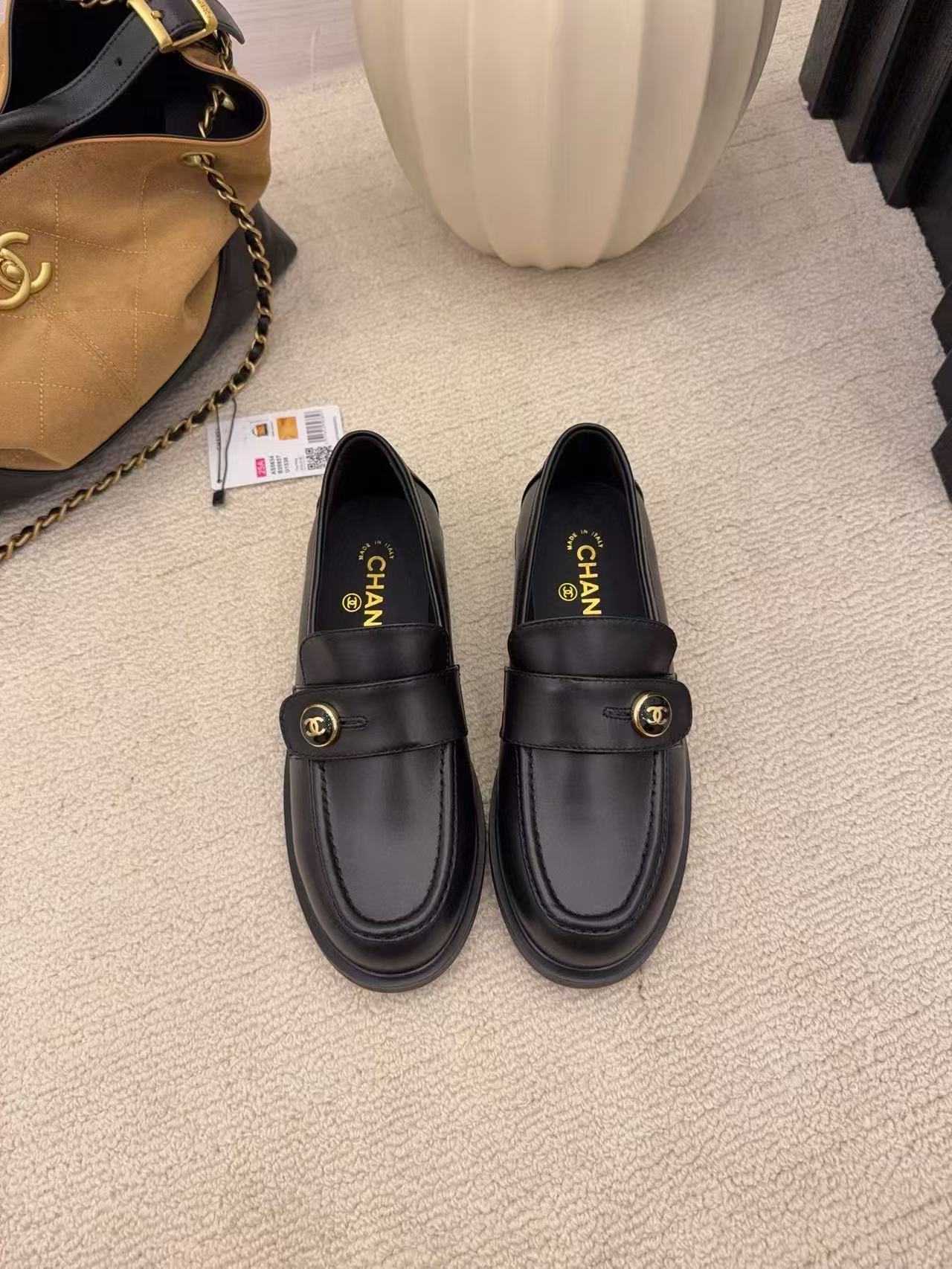 CHANE1 高品質ダブルCレザーフラットシューズ【50％割引+送料無料】