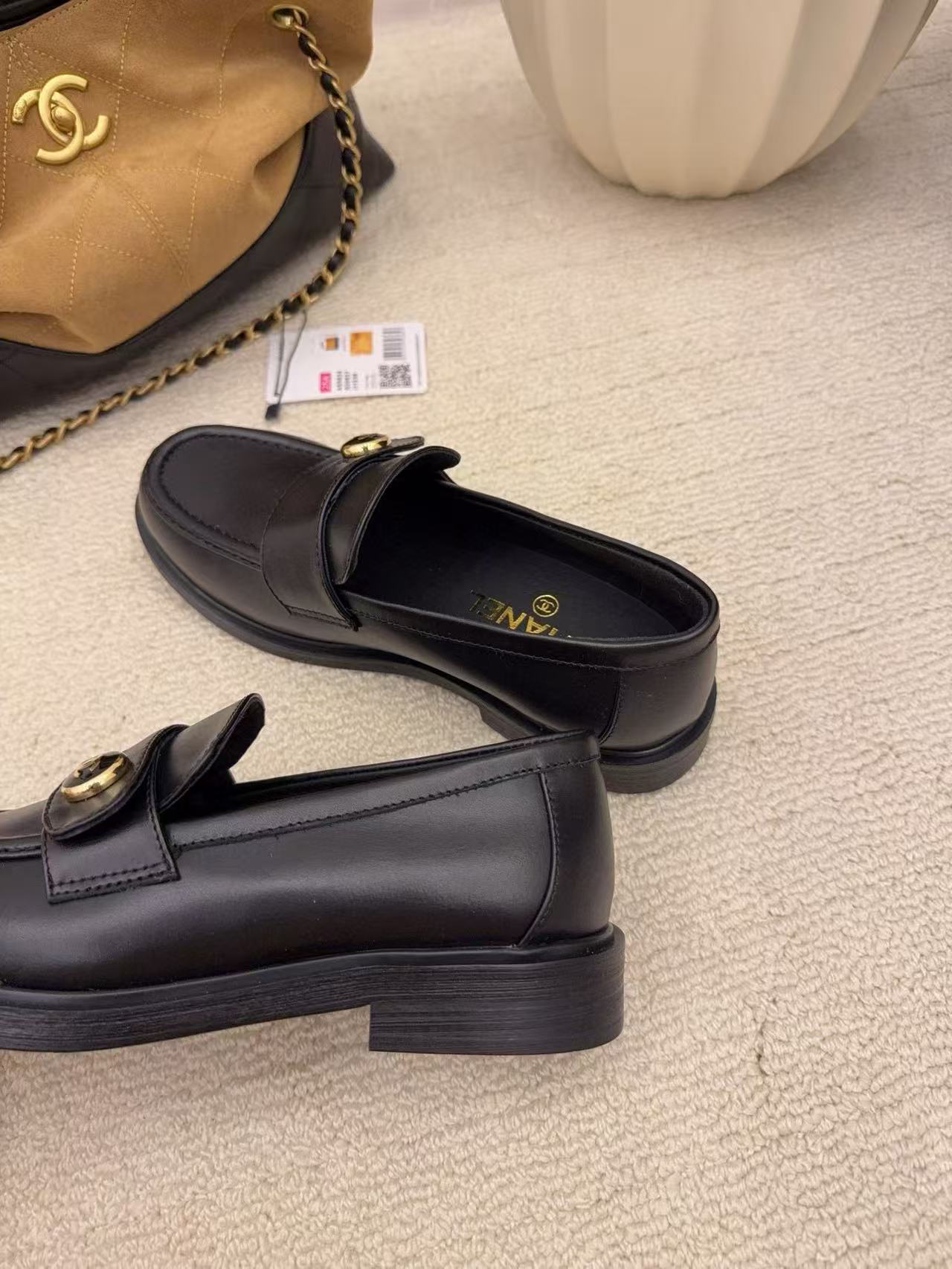 CHANE1 高品質ダブルCレザーフラットシューズ【50％割引+送料無料】