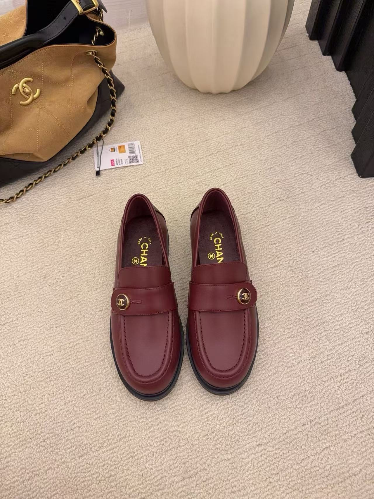 CHANE1 高品質ダブルCレザーフラットシューズ【50％割引+送料無料】