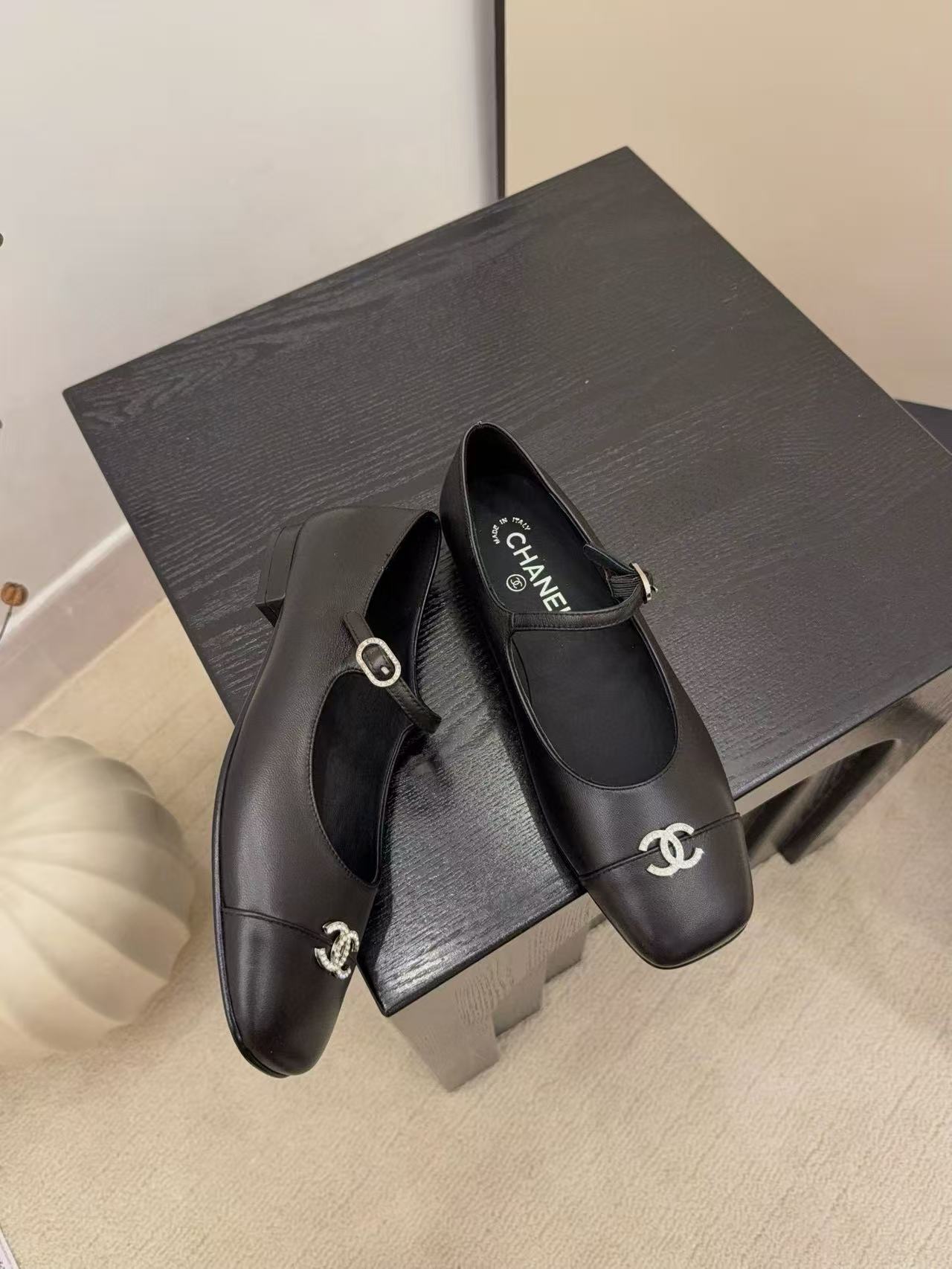 CHANE1 高品質シープスキンフラットシューズ【50％割引+送料無料】