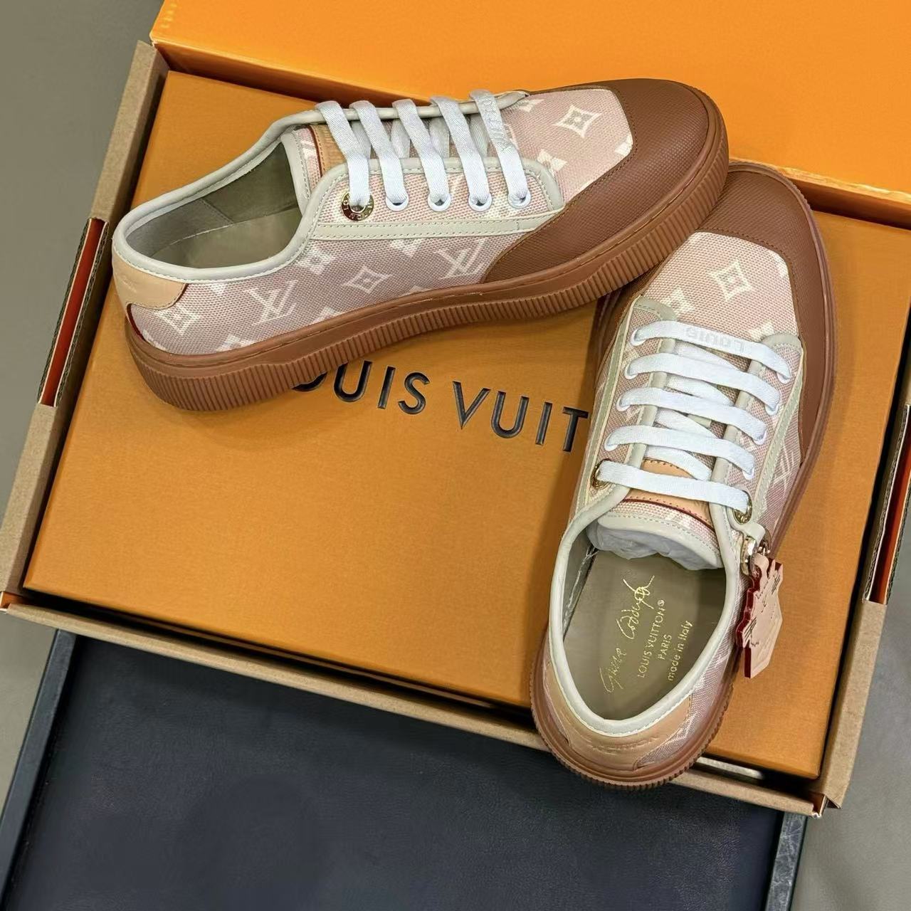 LVの高品質プリントレースアップカジュアルシューズ【50％割引+送料無料】