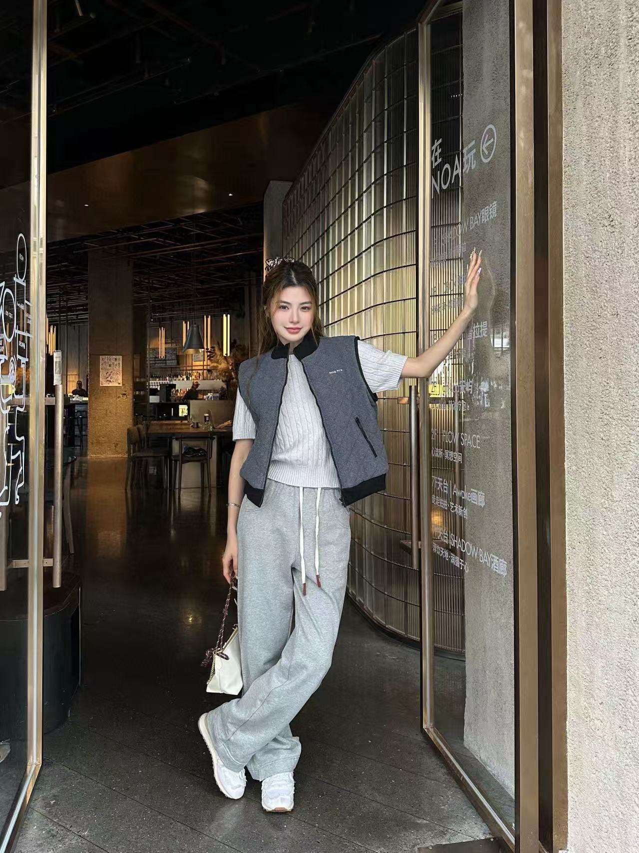 M1UM1U チェック柄ジッパーベスト【50％割引+送料無料】