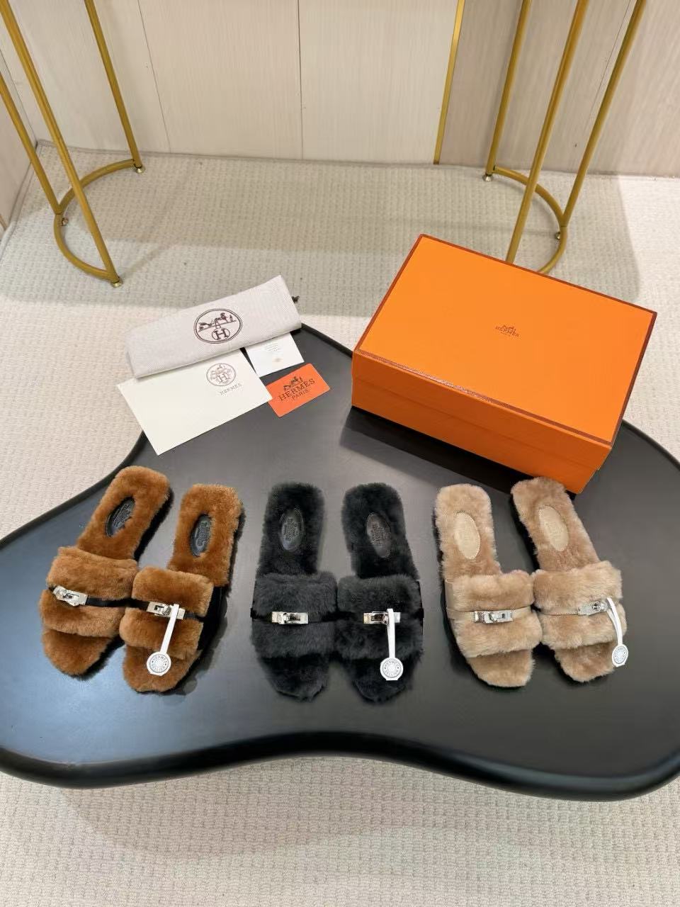 HERME5 高品質kellyシープスキンフラットシューズ【50％割引+送料無料】