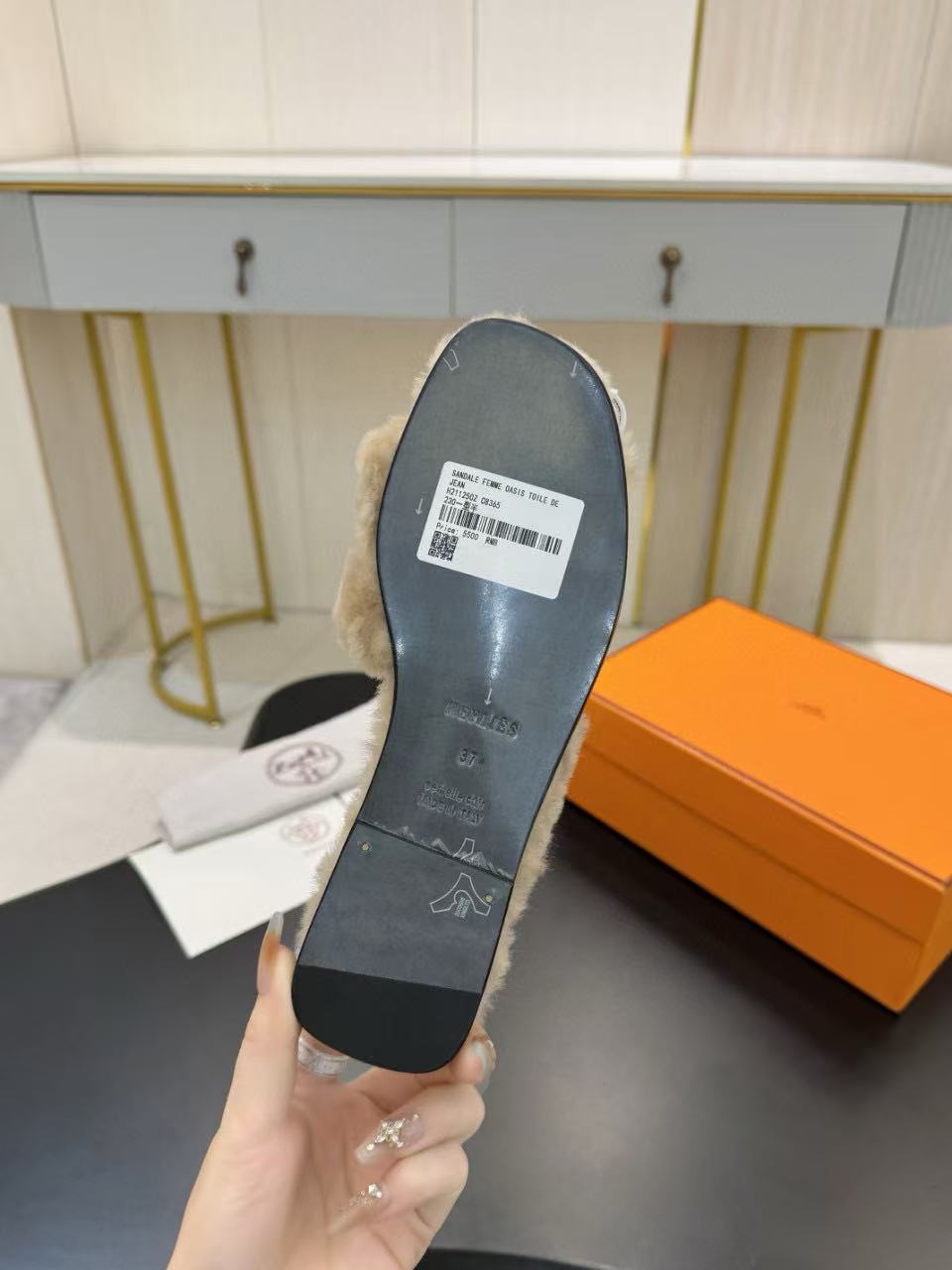 HERME5 高品質kellyシープスキンフラットシューズ【50％割引+送料無料】