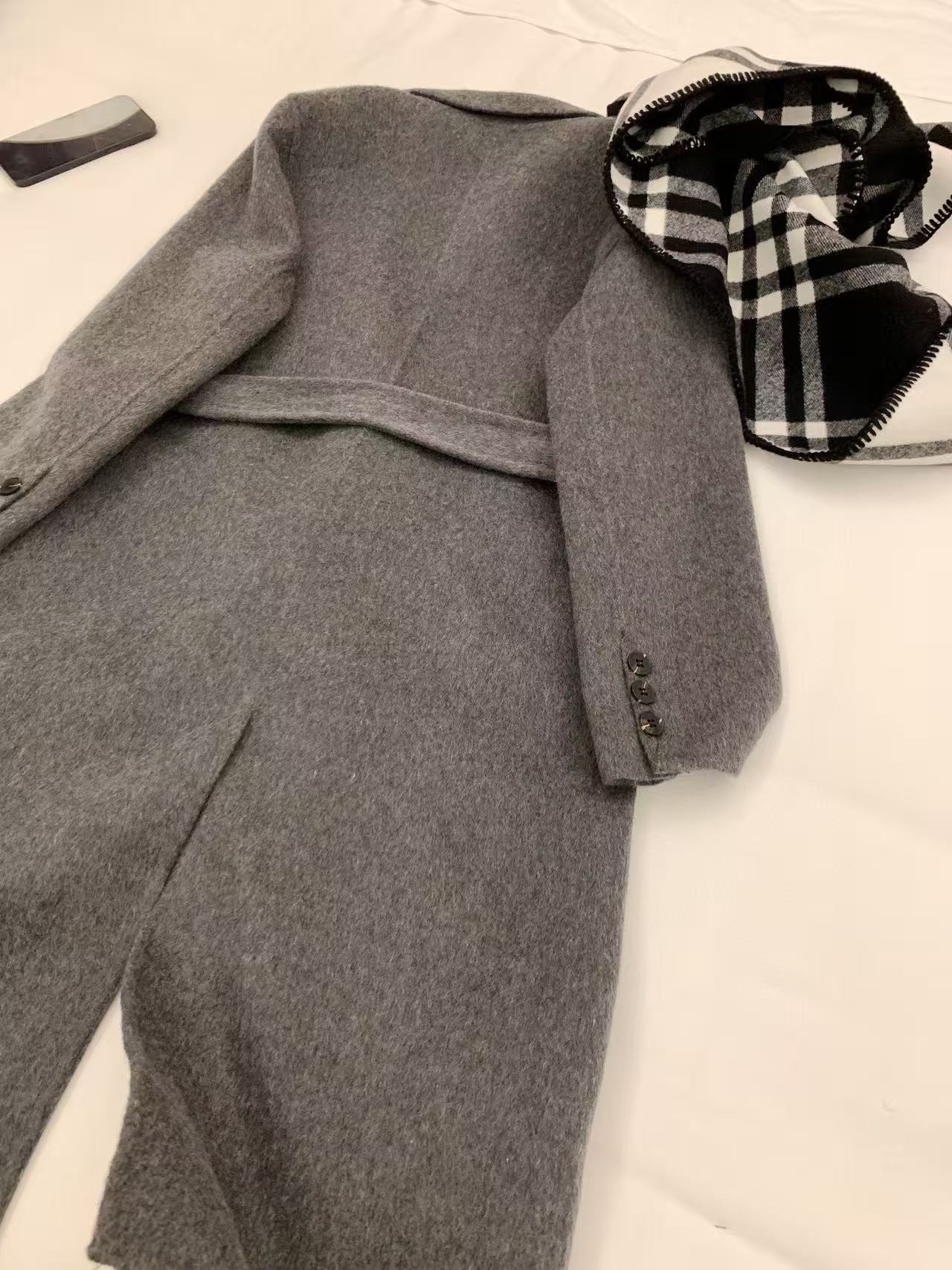 DI0R ブローチ カシミアコート【50％割引+送料無料】