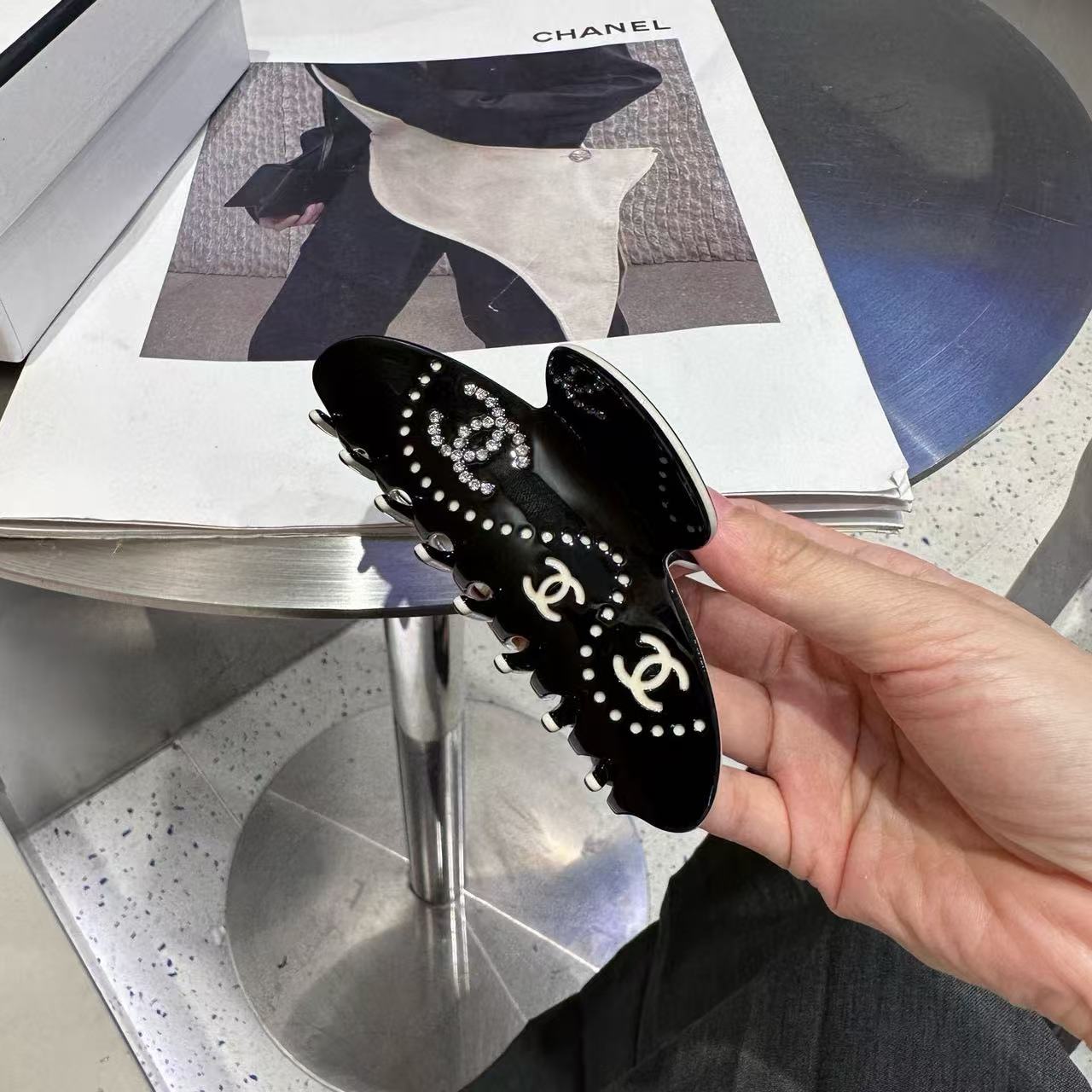 CHANE1 ダブルC ダイヤモンド ヘアピン【50％割引+送料無料】