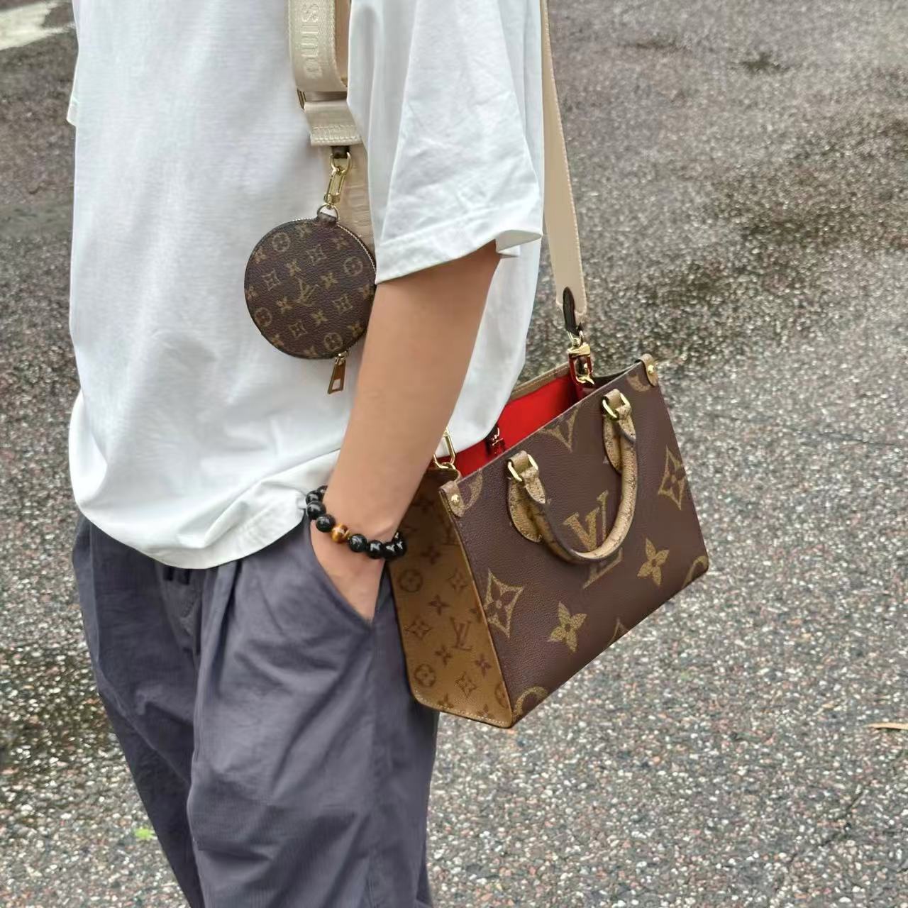 LVABトートバッグ【50％割引+送料無料】