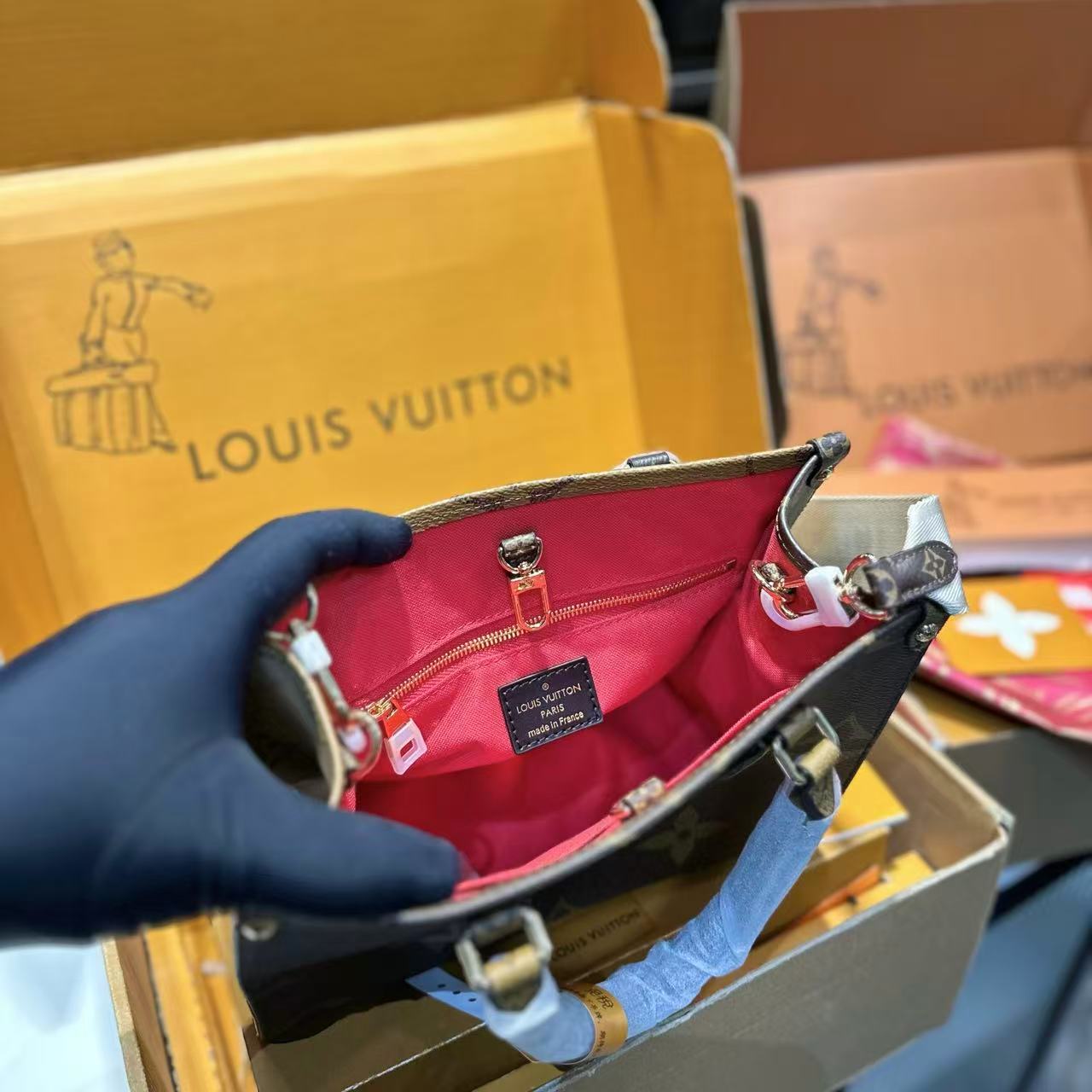 LVABトートバッグ【50％割引+送料無料】