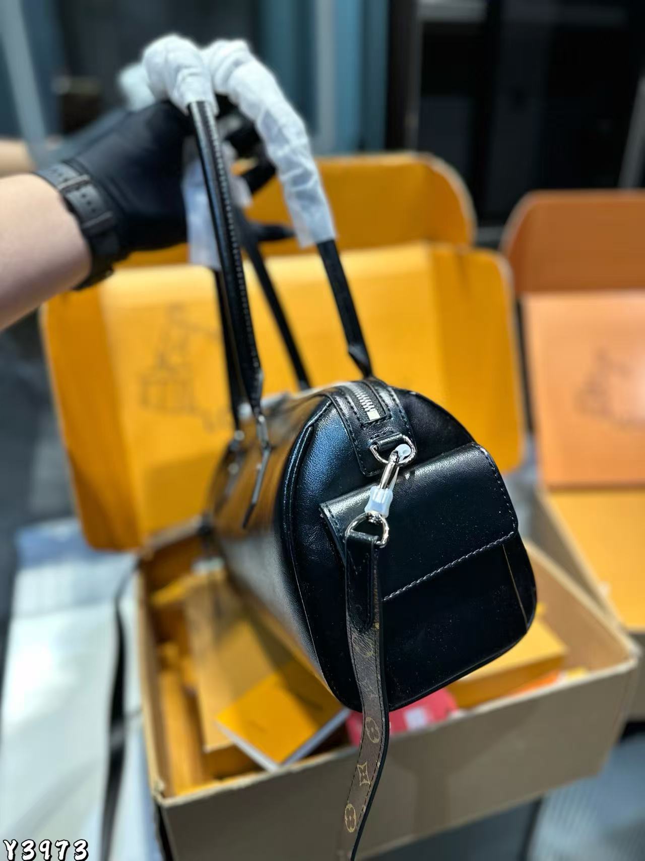 LV Speedyクラシックなハンドバッグ【50％割引+送料無料】