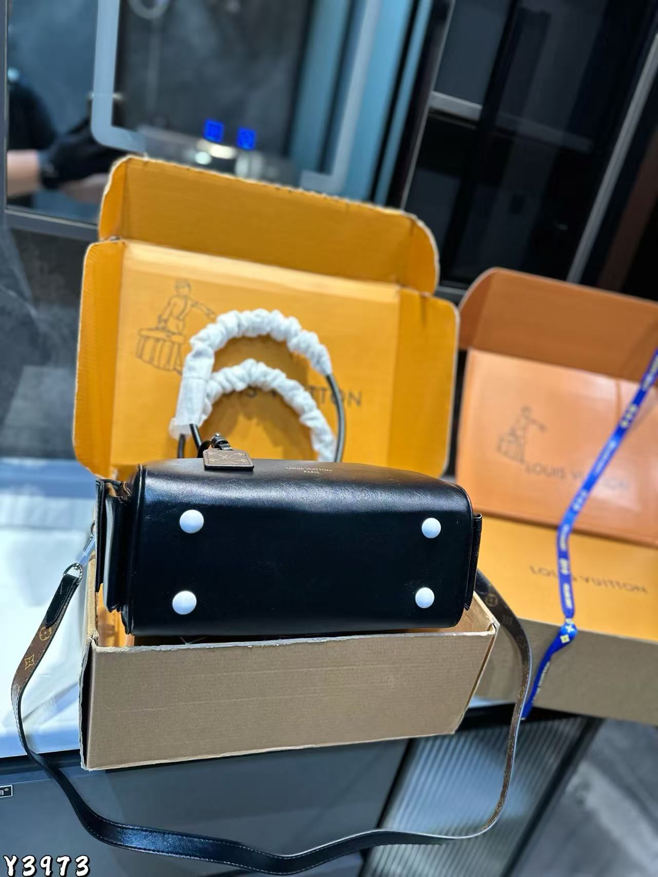 LV Speedyクラシックなハンドバッグ【50％割引+送料無料】