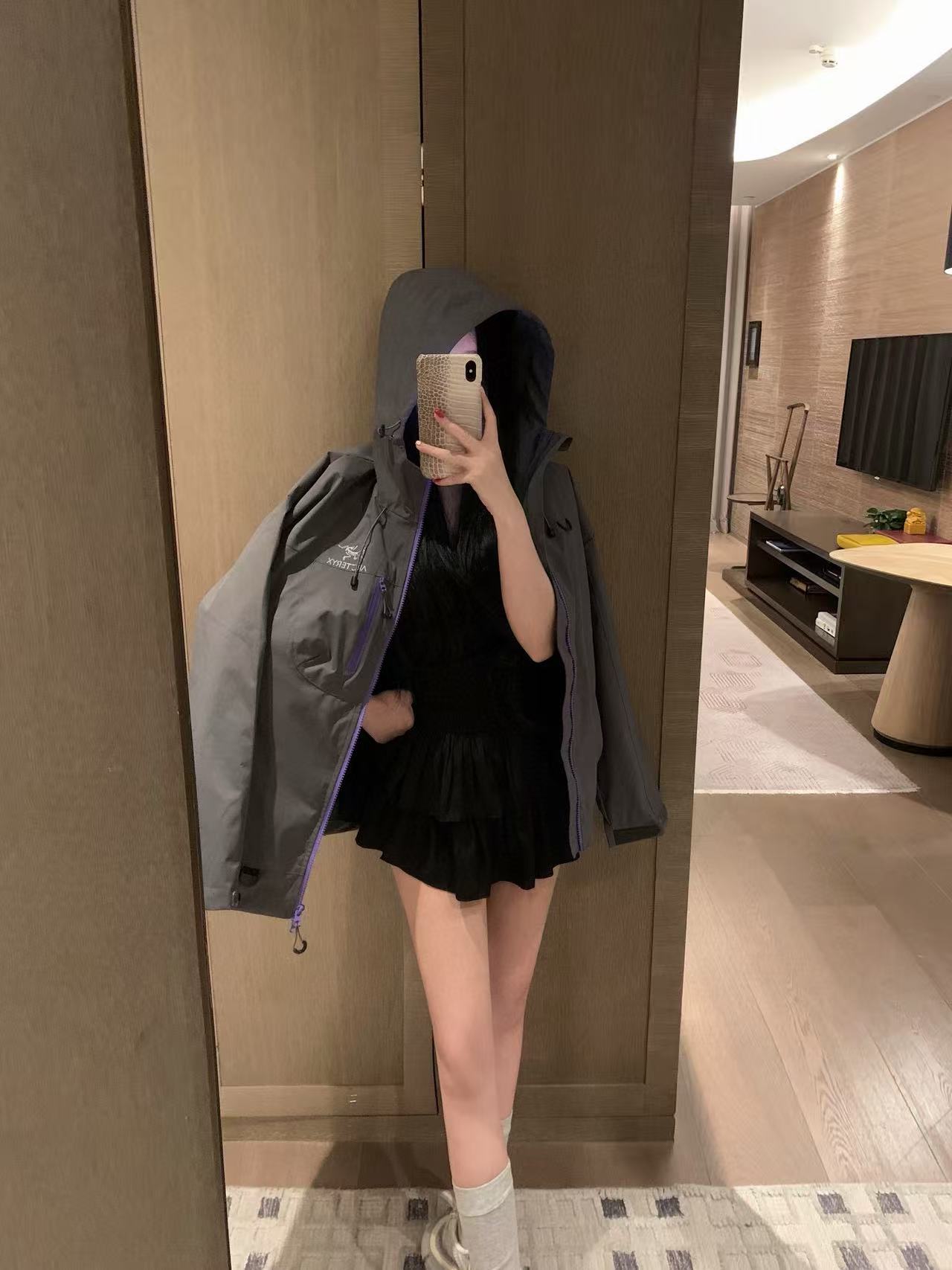 ARCTERYX カラーブロック ジップアップ フード付きジャケット【50％割引+送料無料】