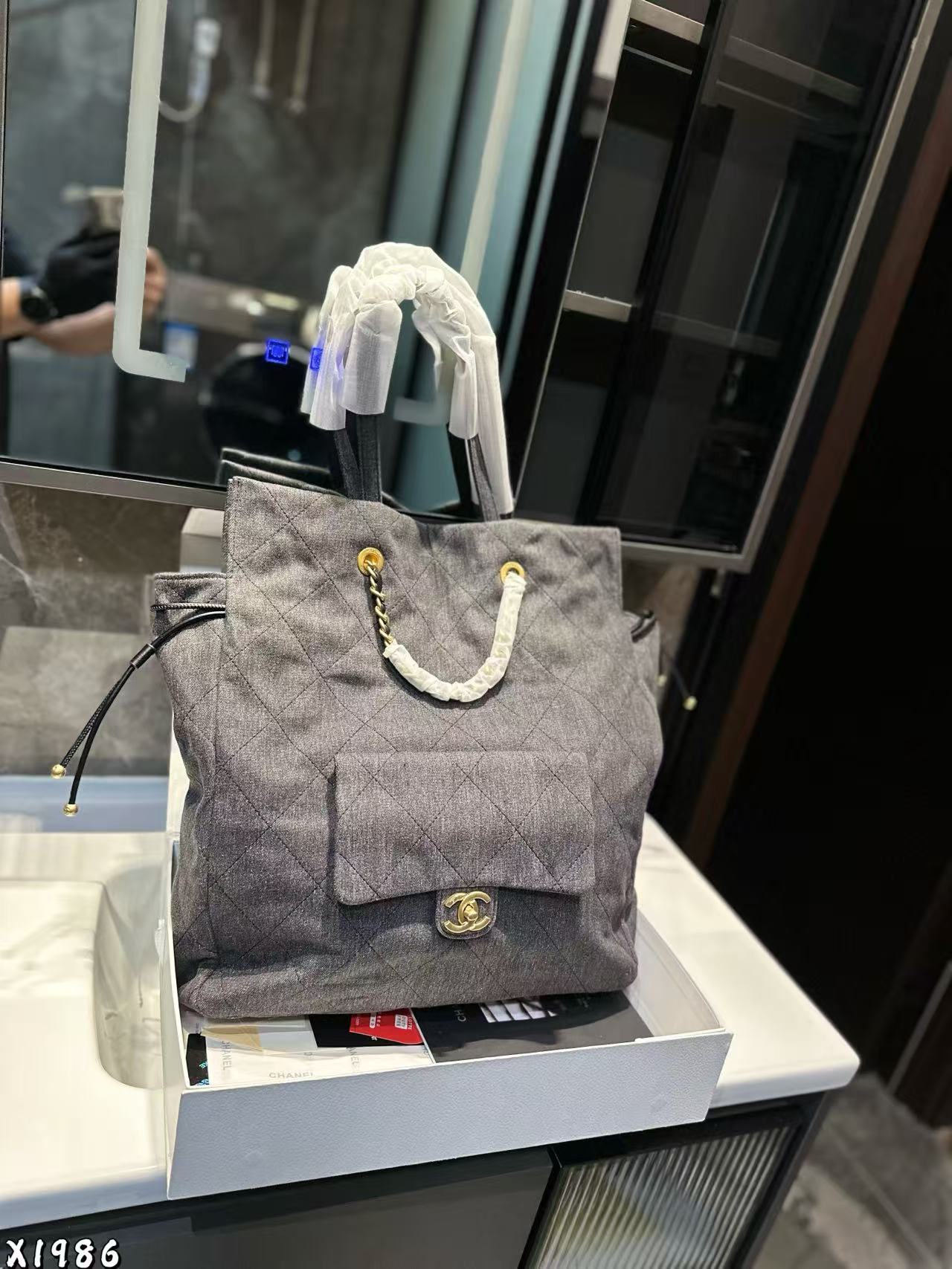 CHANE1 チェーンデニム アンダーアームバッグ【50％割引+送料無料】