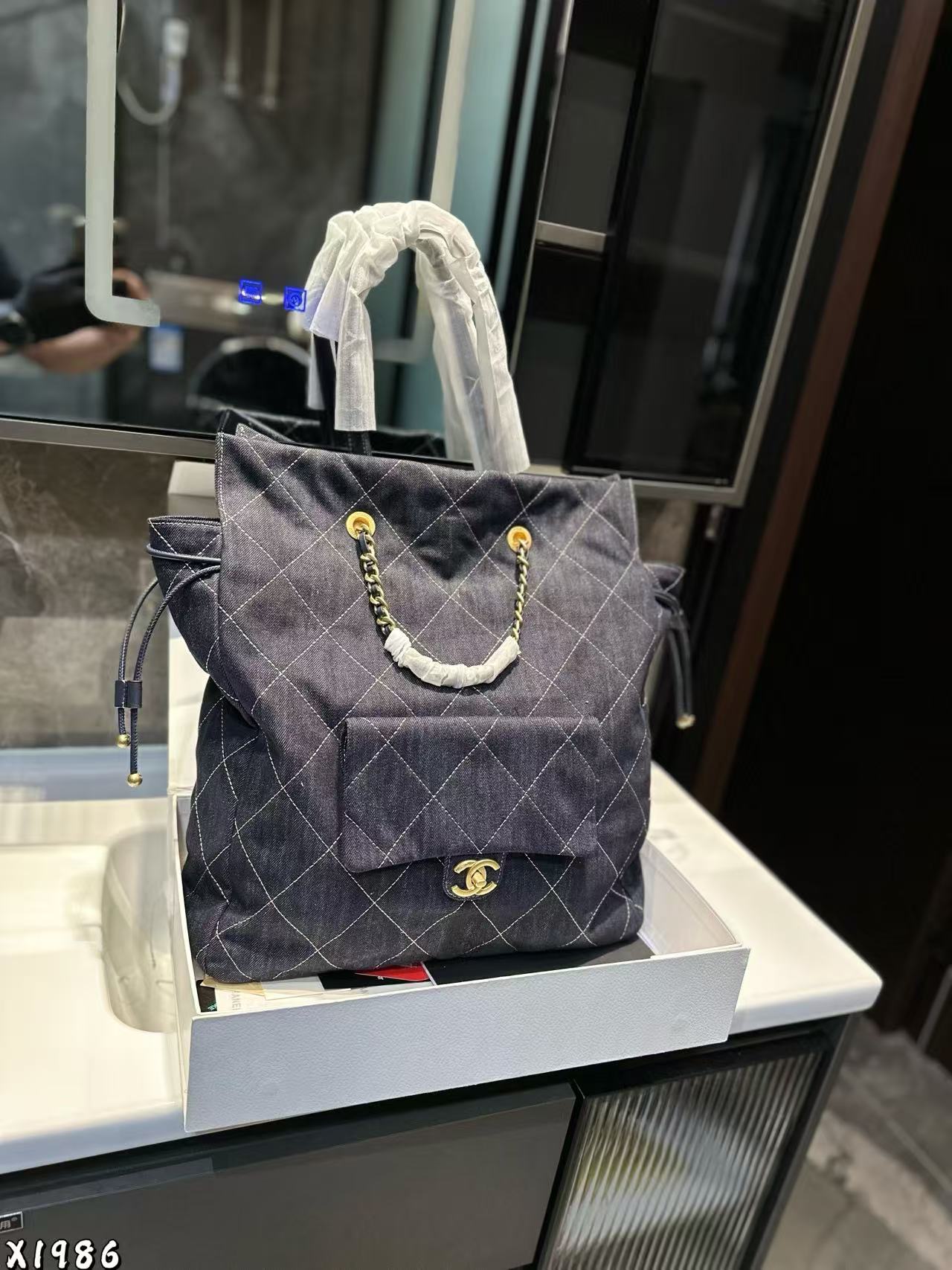 CHANE1 チェーンデニム アンダーアームバッグ【50％割引+送料無料】