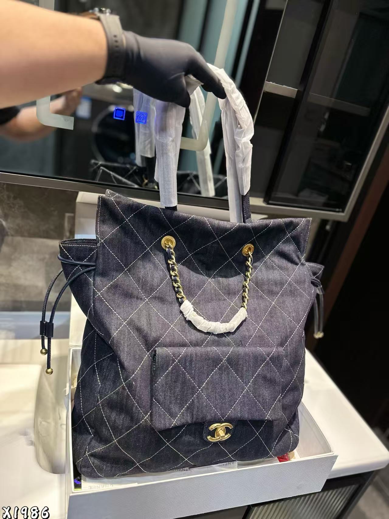 CHANE1 チェーンデニム アンダーアームバッグ【50％割引+送料無料】