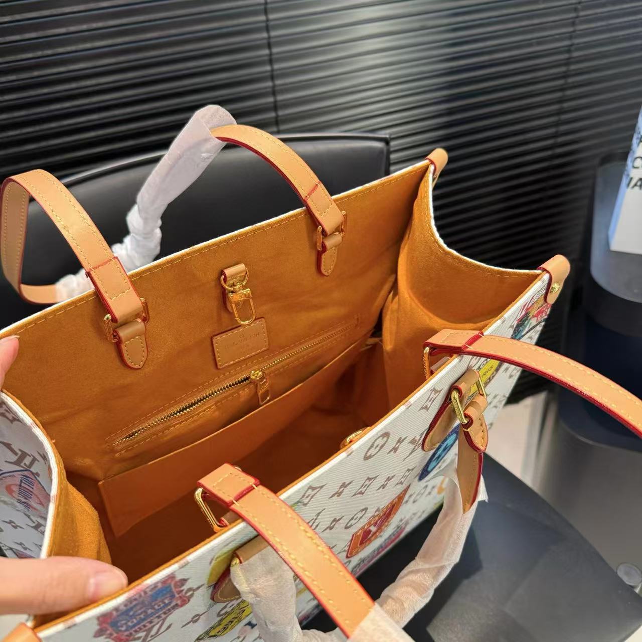 LVプリントトートバッグ【50％割引+送料無料】