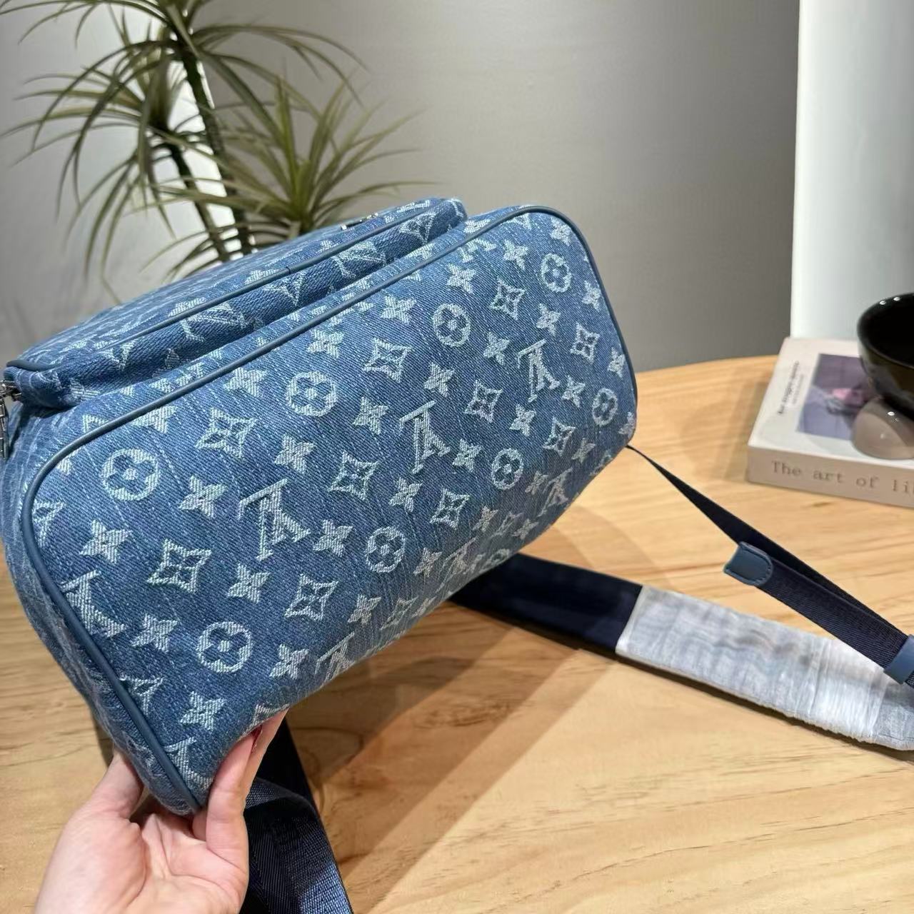 LVロゴデニムバックパック【50％割引+送料無料】