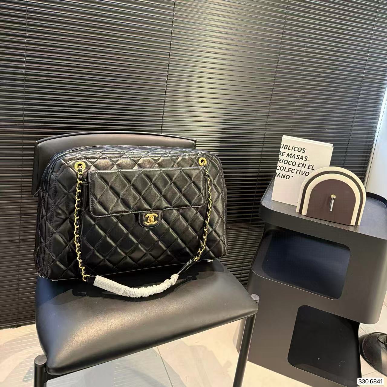 CHANE1 チェーンショルダーバッグ【50％割引+送料無料】