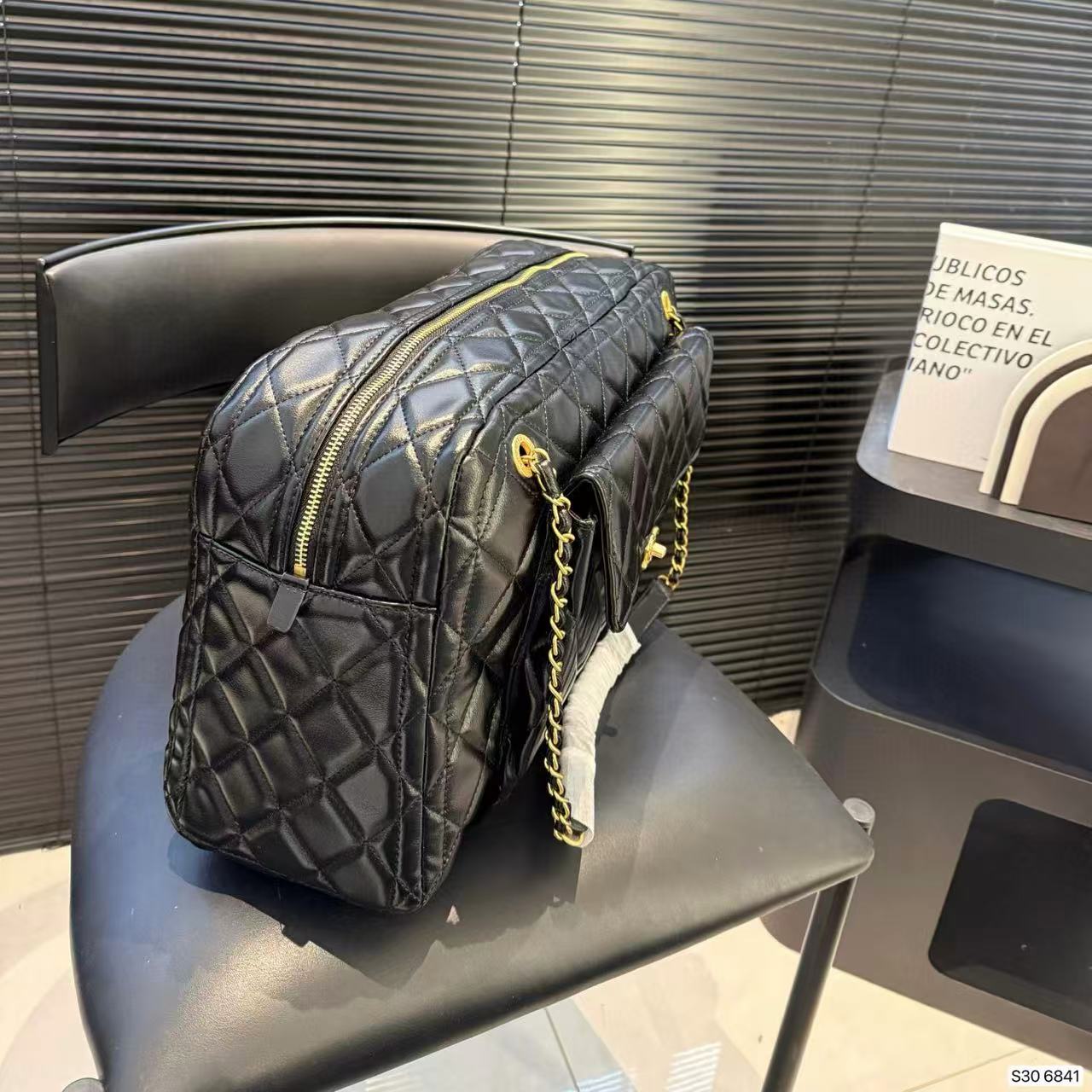 CHANE1 チェーンショルダーバッグ【50％割引+送料無料】