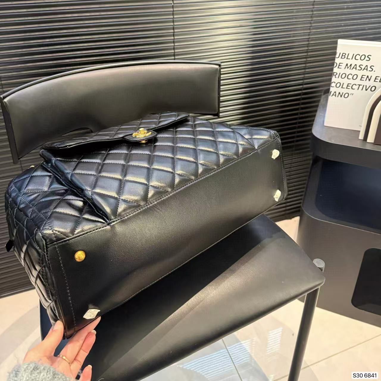 CHANE1 チェーンショルダーバッグ【50％割引+送料無料】