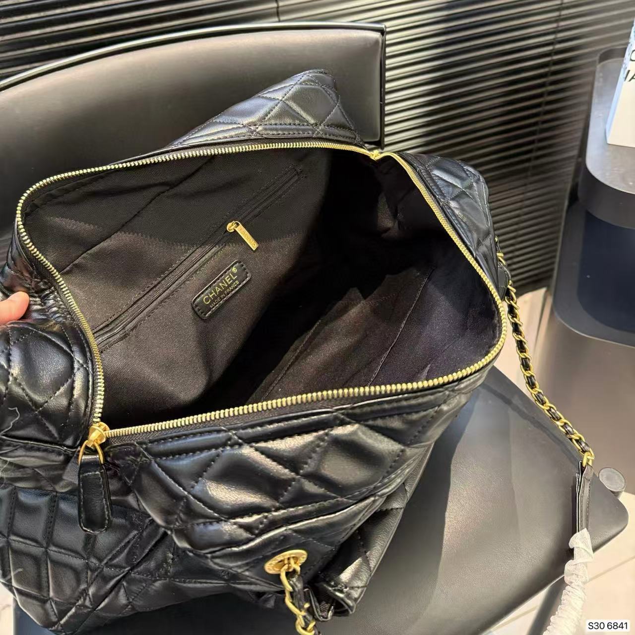 CHANE1 チェーンショルダーバッグ【50％割引+送料無料】