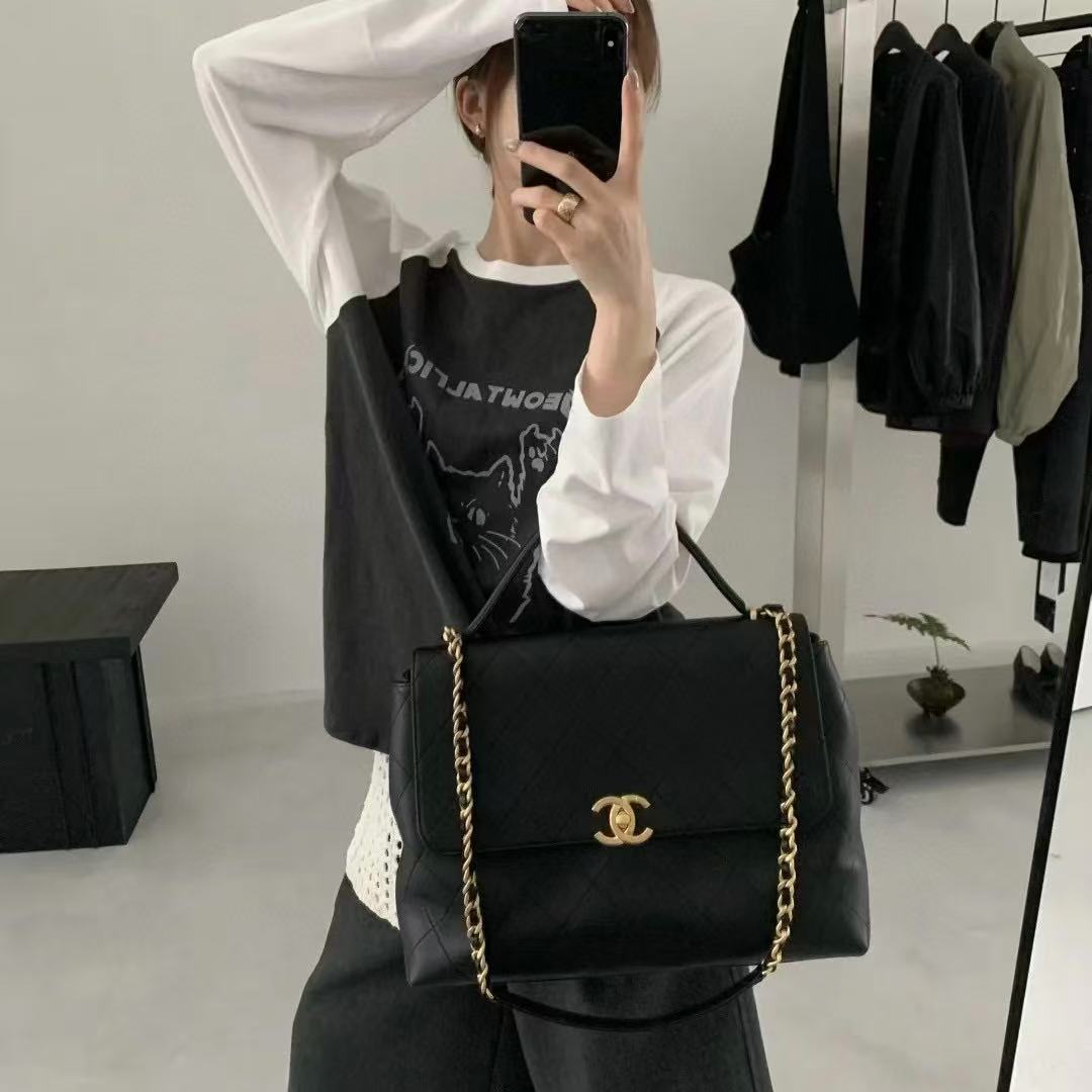 CHANE1 ゴールドバックル トートフラップバッグ【50％割引+送料無料】