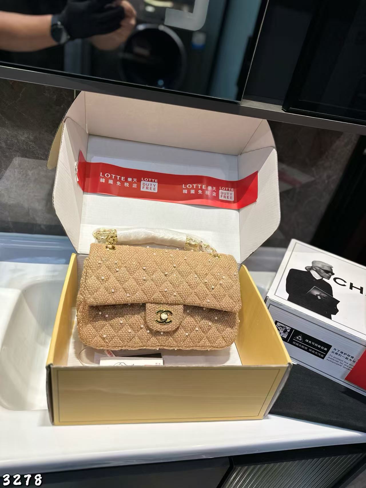 CHANE1 パールウール ショルダークロスボディバッグ【50％割引+送料無料】