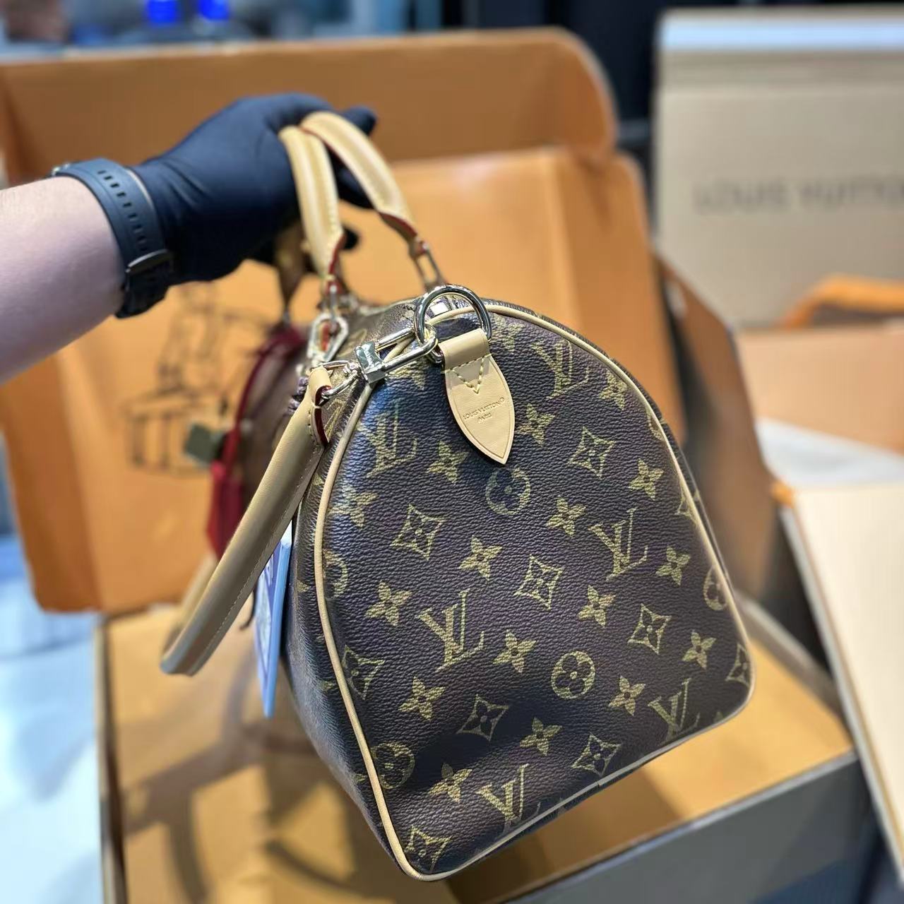 LV Speedy Softハンドバッグ【50％割引+送料無料】