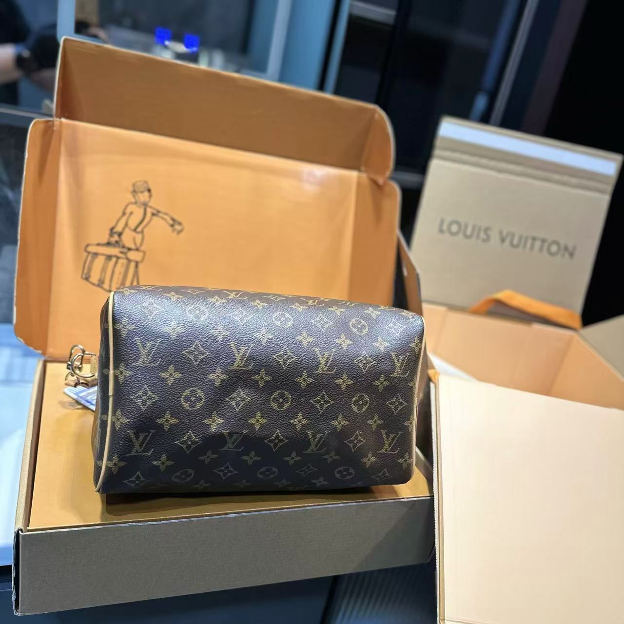 LV Speedy Softハンドバッグ【50％割引+送料無料】