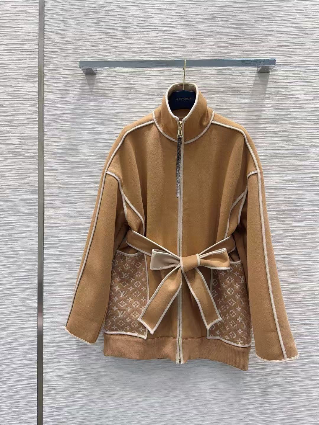 LV 2ポケット レースアップ ジャケット【50％割引+送料無料】