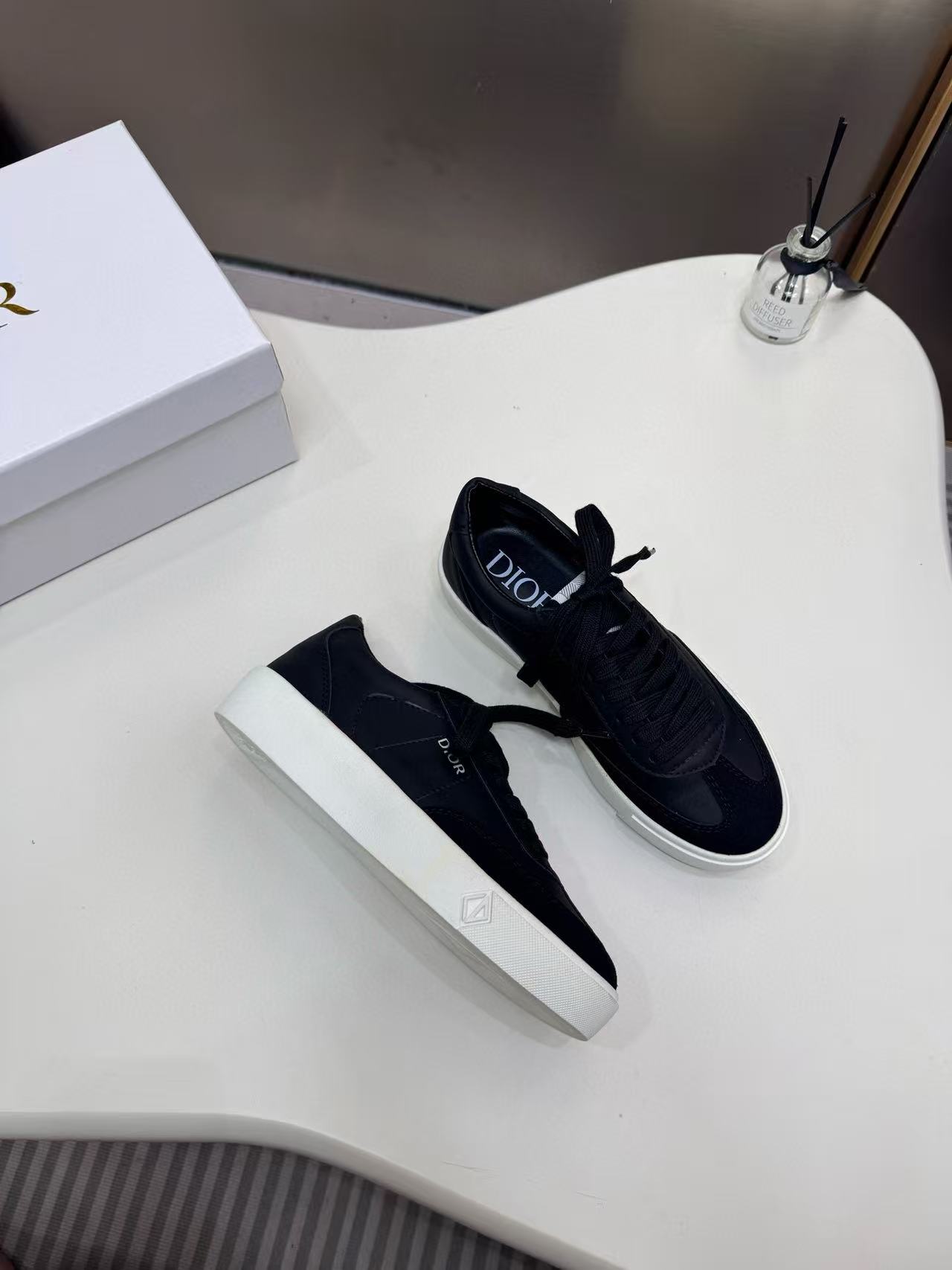 DI0R シンプルレースアップカジュアルシューズ【50％割引+送料無料】