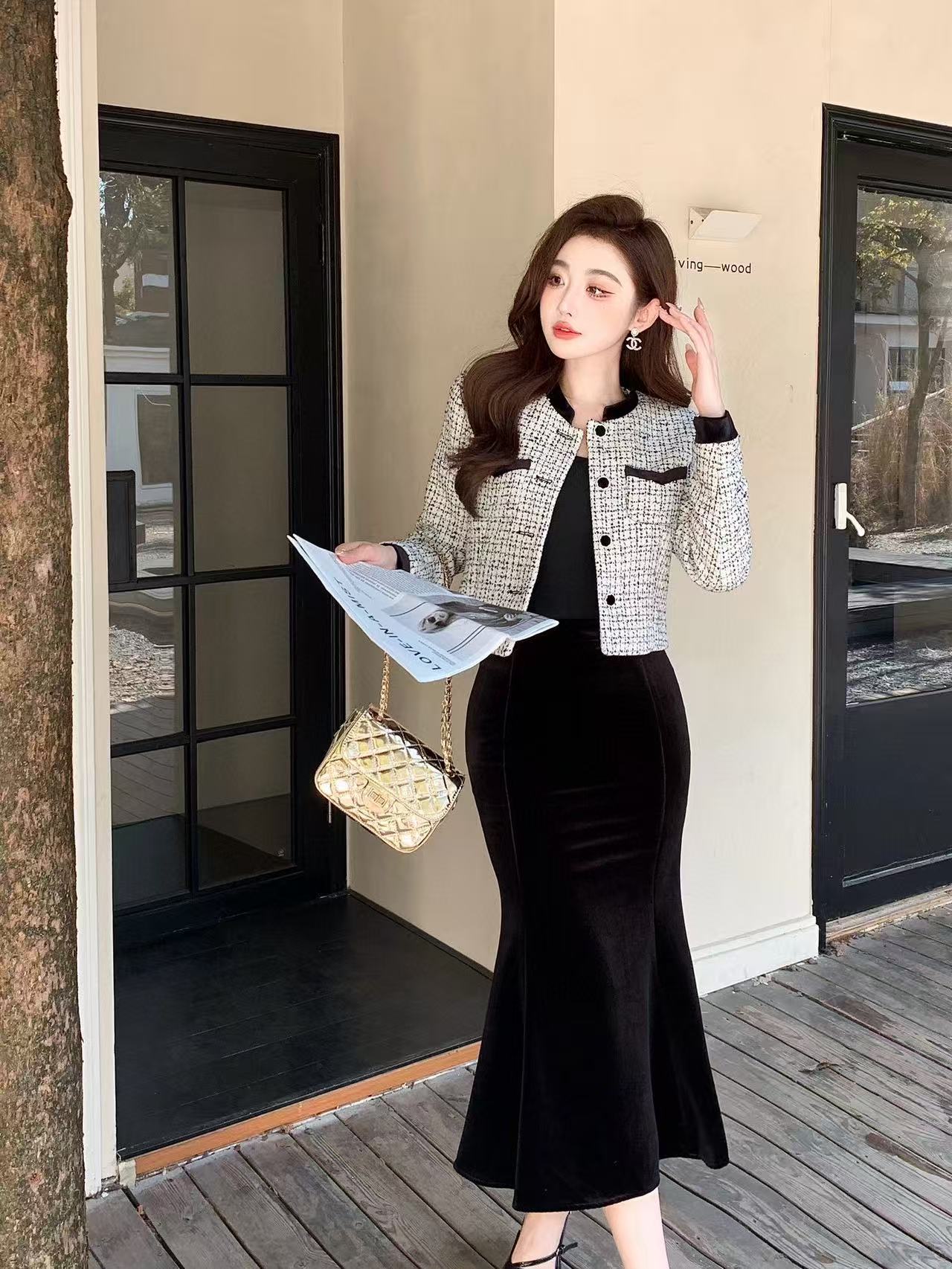 CHANE1 高級ジャケット+ベルベットスカート ツーピースセット【50％割引+送料無料】