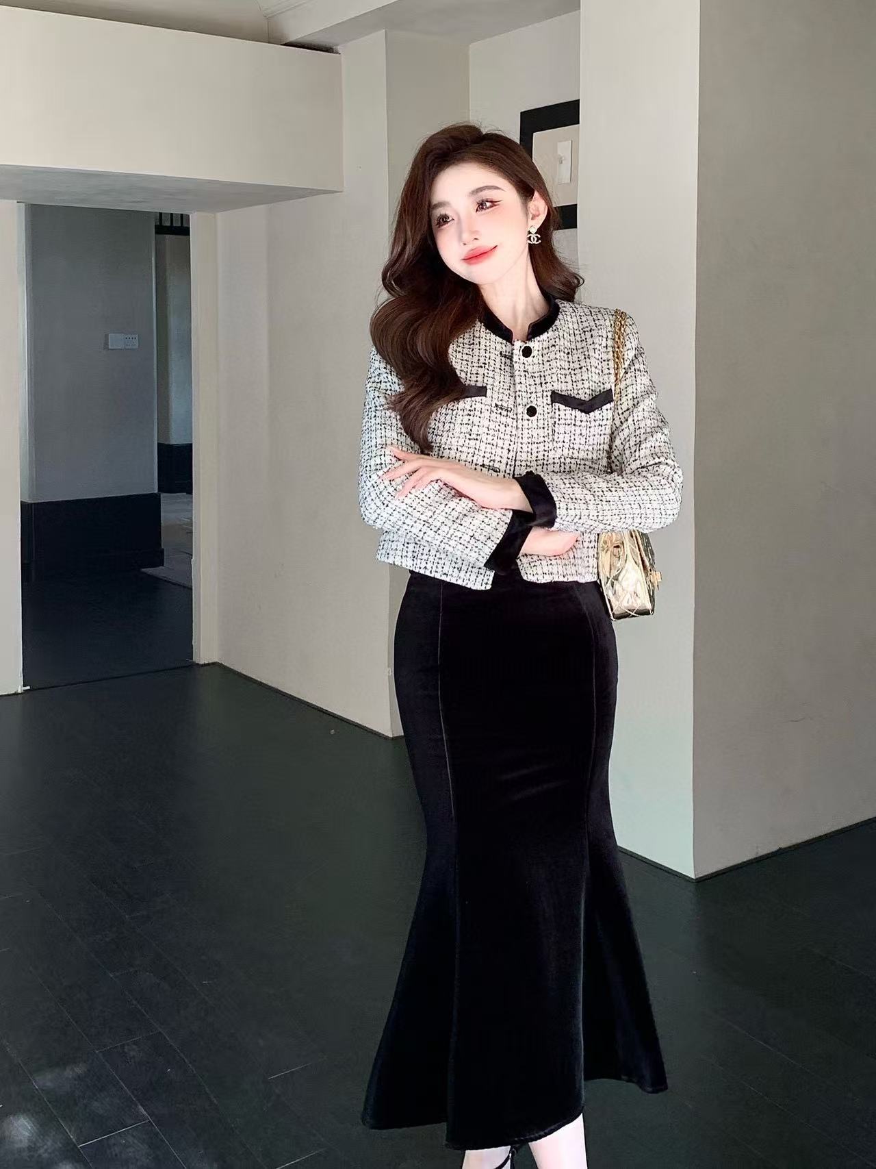 CHANE1 高級ジャケット+ベルベットスカート ツーピースセット【50％割引+送料無料】