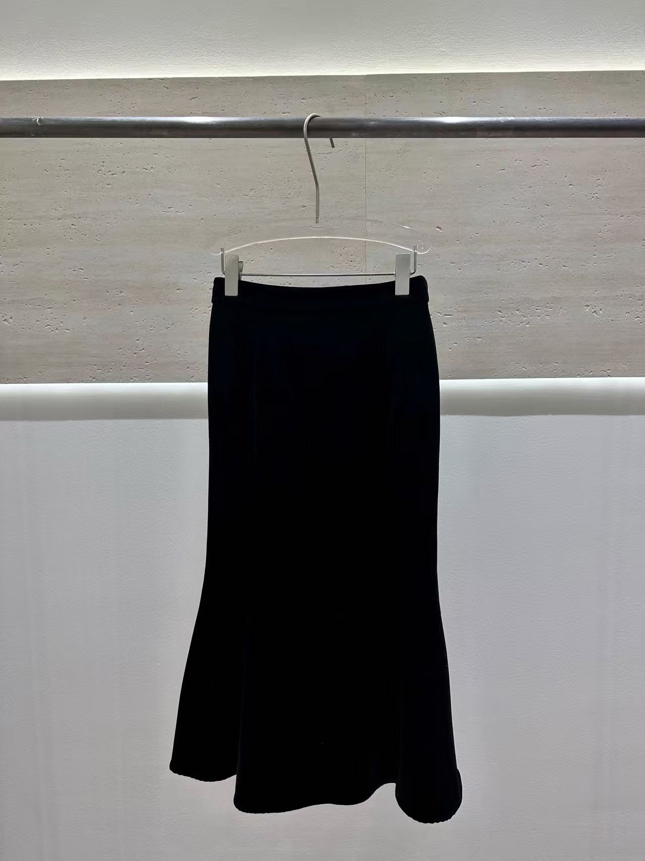 CHANE1 高級ジャケット+ベルベットスカート ツーピースセット【50％割引+送料無料】