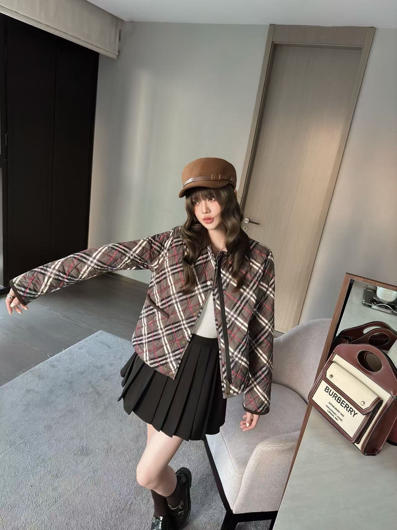 BUR8ERRY チェック柄ウォームジャケット【50％割引+送料無料】