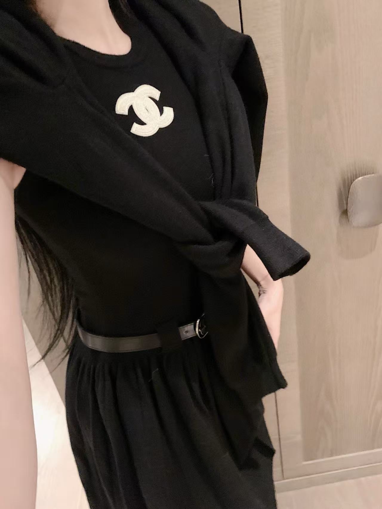 CHANE1 ダブルCウールカーディガン+ワンピース ツーピースセット【50％割引+送料無料】