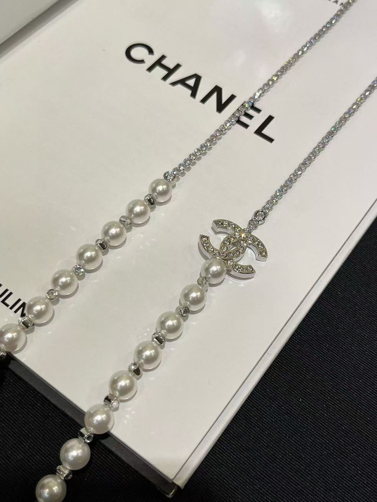 CHANE1 ダブルC ダイヤモンドパール セーターネックレス【50％割引+送料無料】