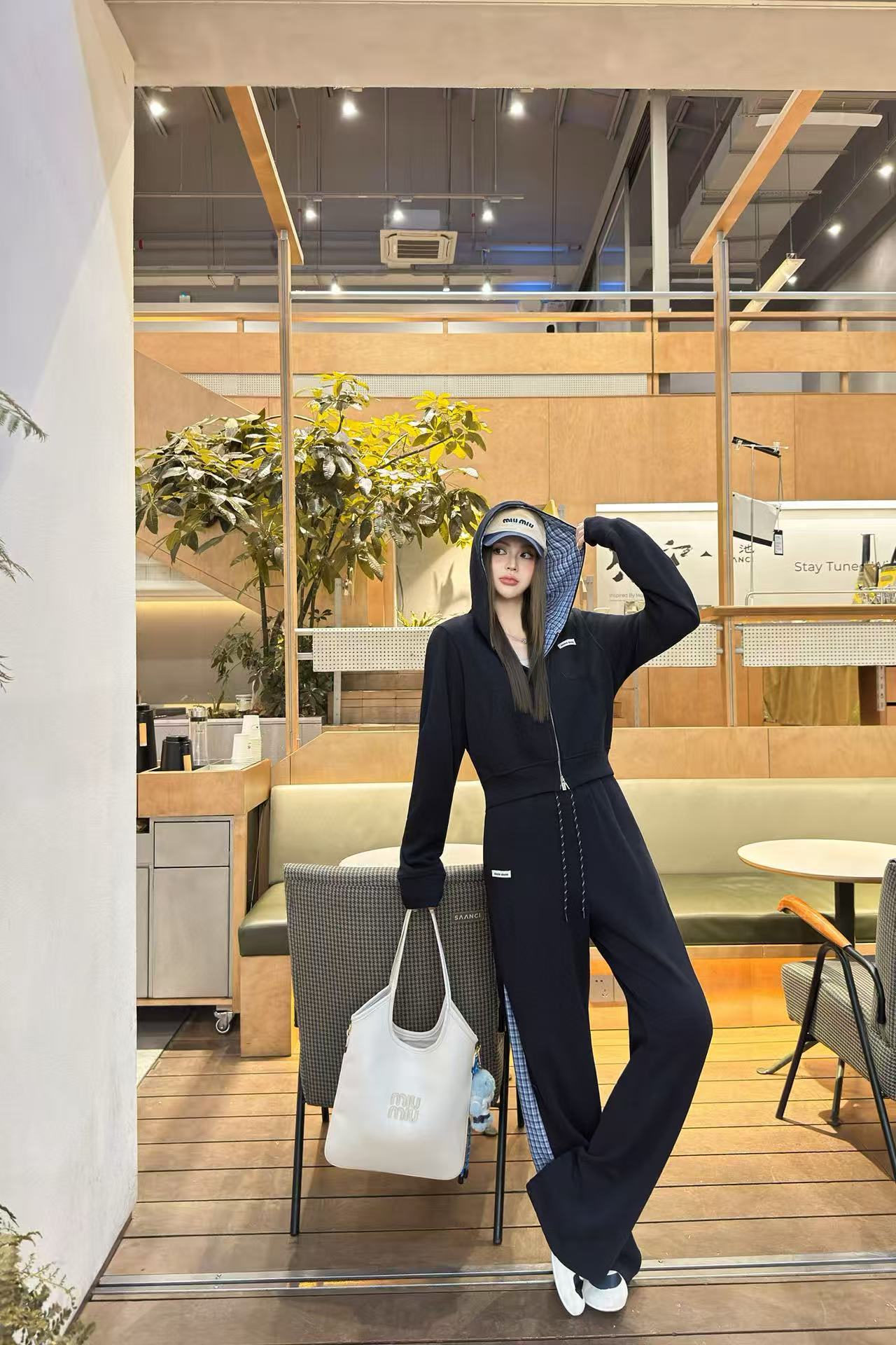 M1UM1U フード付きジャケット + パンツ カジュアル ツーピース スーツ【50％割引+送料無料】