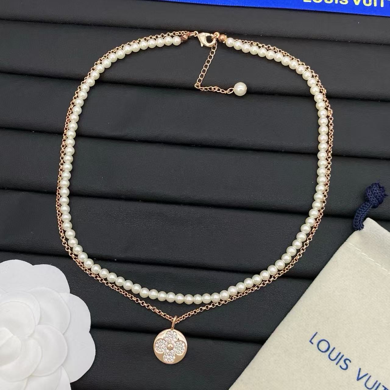 LV四つ葉のクローバー2層パールネックレス【50％割引+送料無料】