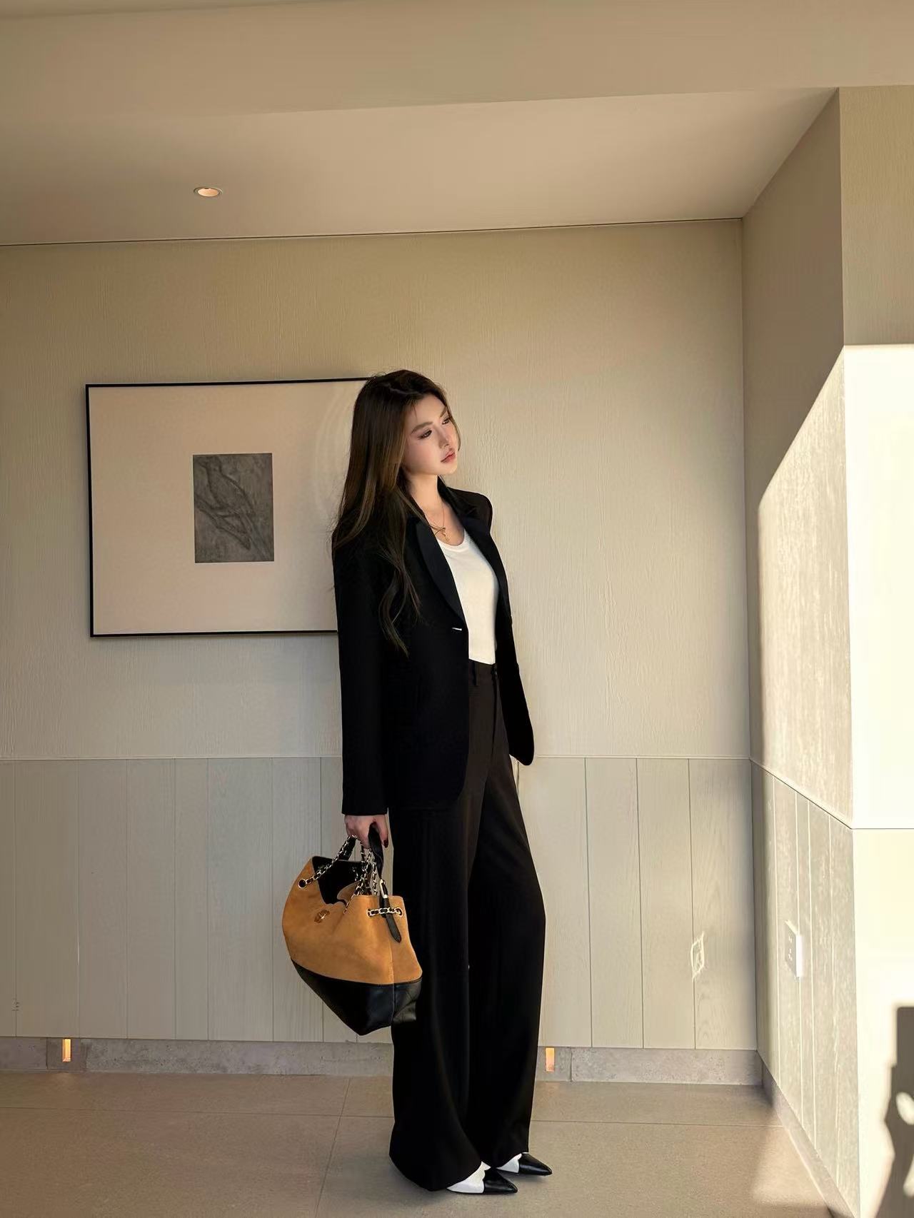 FEND1 高品質ジャケット+パンツ ツーピースセット【50％割引+送料無料】