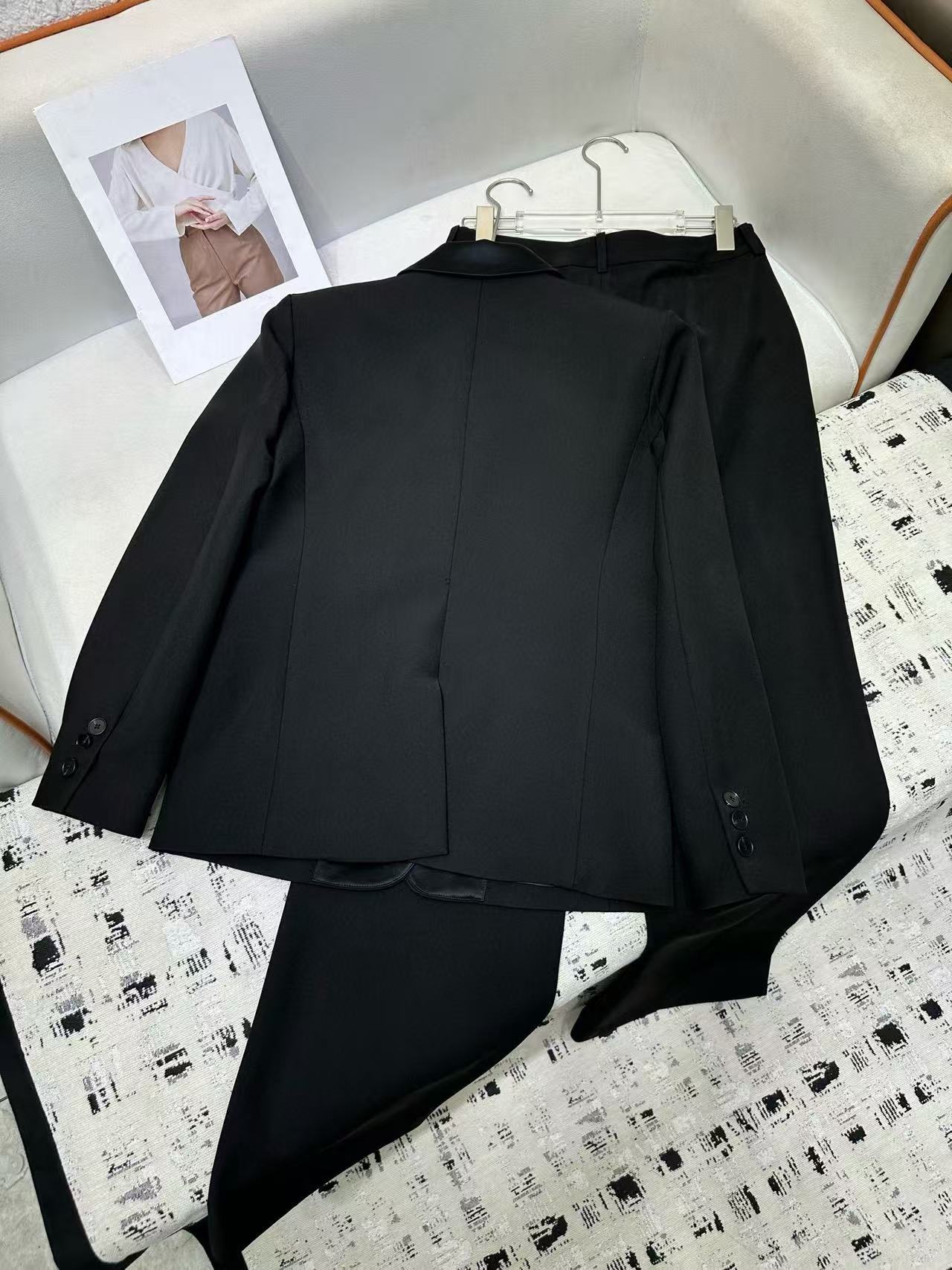 FEND1 高品質ジャケット+パンツ ツーピースセット【50％割引+送料無料】